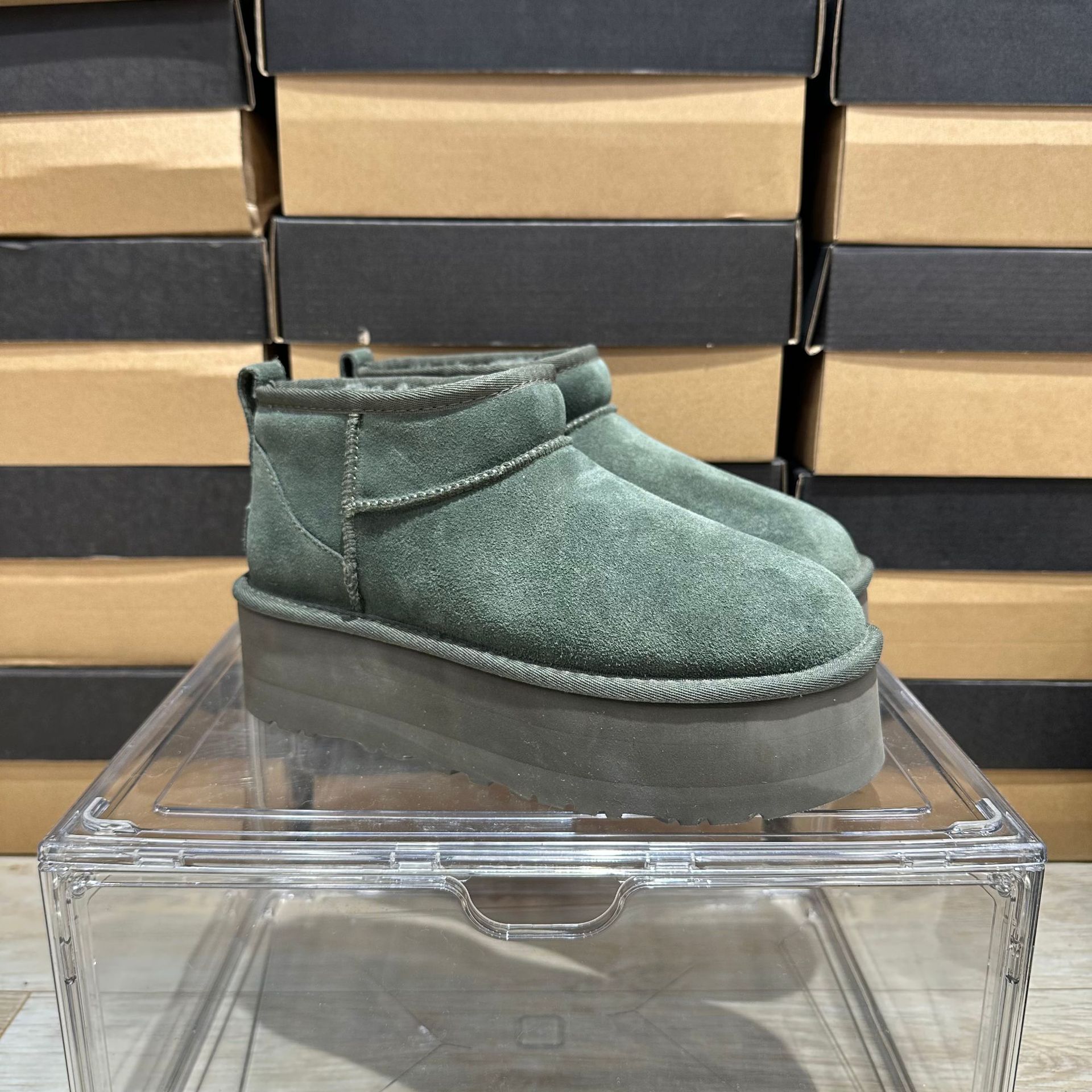 UGG Snow Boots Low-Cut Wool Boots