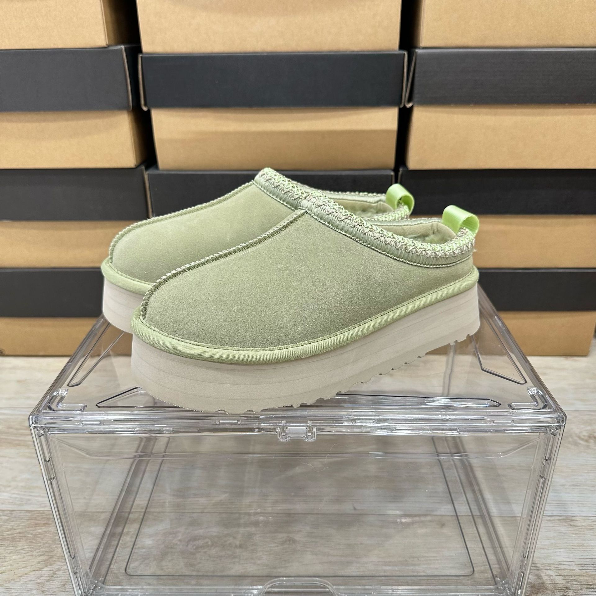 UGG Thick-Soled Ethnic Style Slippers