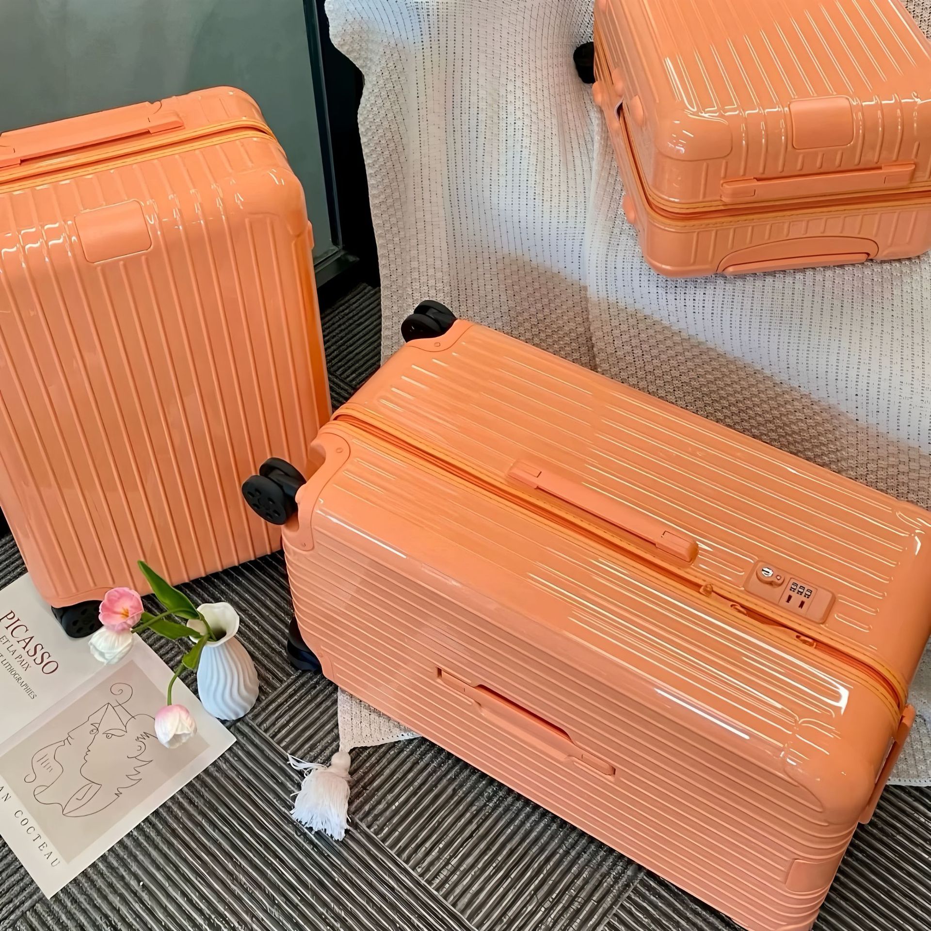 21-inch Carry-on Luggage Essential Series RIM, Checked Luggage, Travel Luggage, Trunk Trolley Case