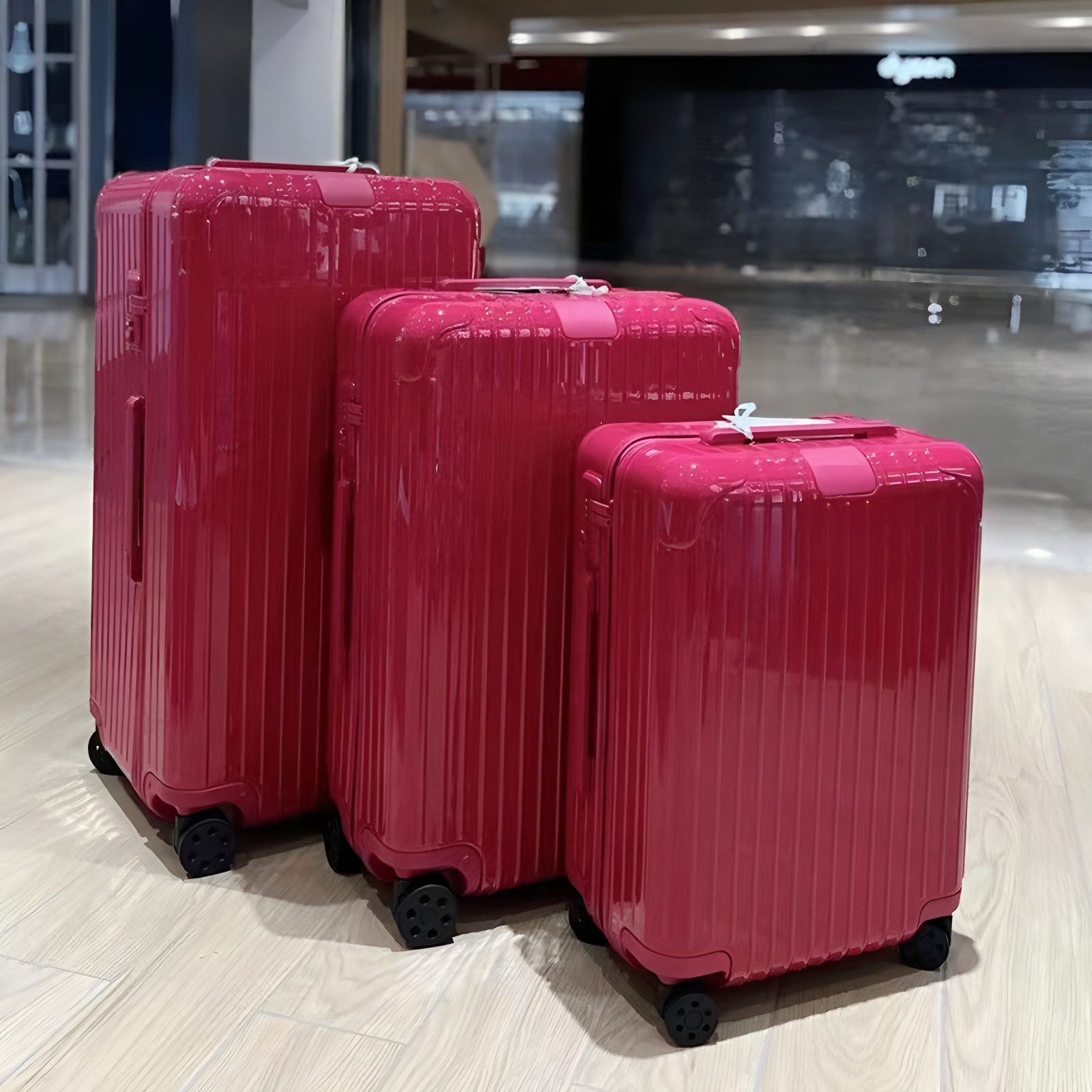 21-inch Carry-on Luggage Essential Series RIM, Checked Luggage, Travel Luggage, Trunk Trolley Case