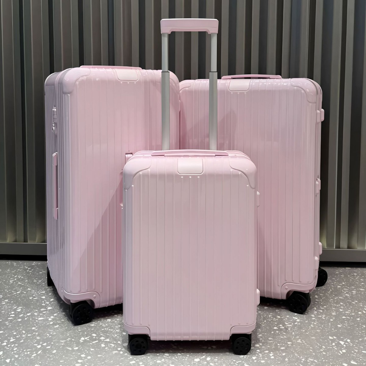 21-inch Carry-on Luggage Essential Series RIM, Checked Luggage, Travel Luggage, Trunk Trolley Case