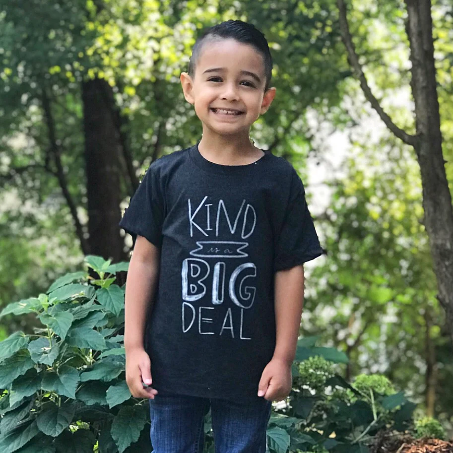 KIND IS A BIG DEAL KIDS T-SHIRT