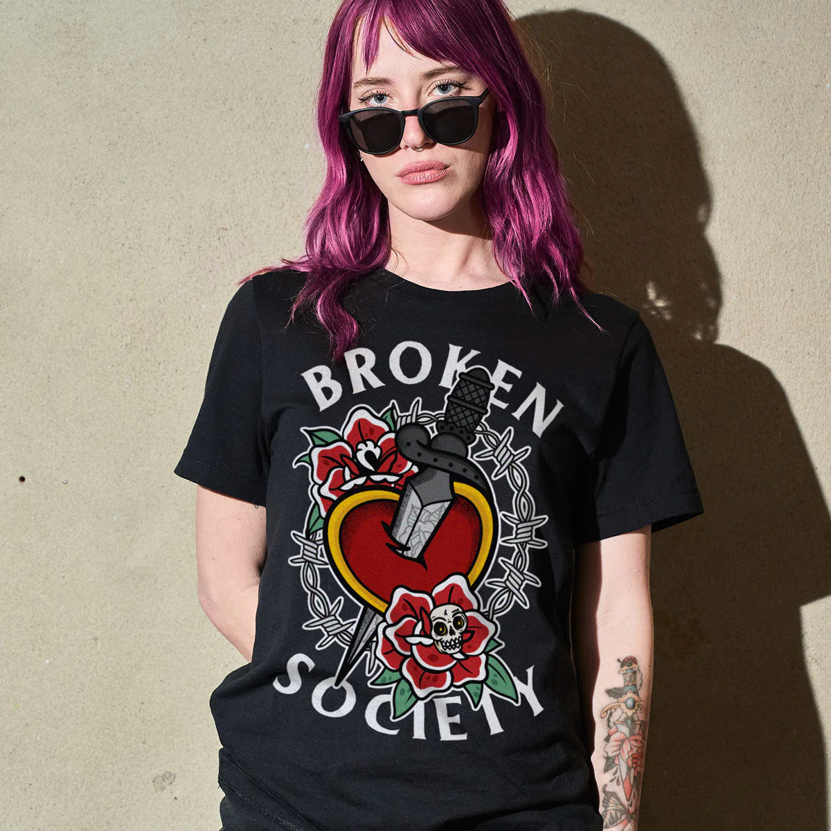 Dagger Heart Front Print T-shirt (Unisex)