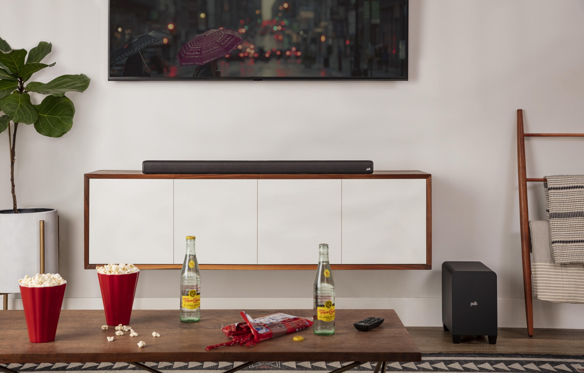 Polk Audio Signa S4 TV Sound Bar with Subwoofer - Dolby Atmos Audio VoiceAdjust & BassAdjust Technology, HDMI eARC, Wireless Subwoofer works with 8K, 4K, & HD TVs, Bluetooth, Wireless Streaming