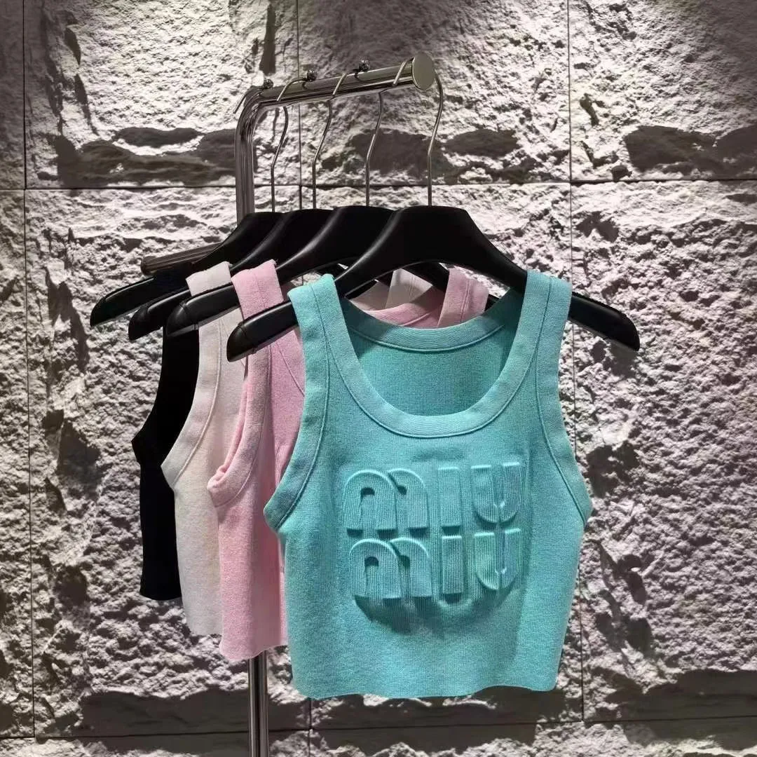 MIUMIU
