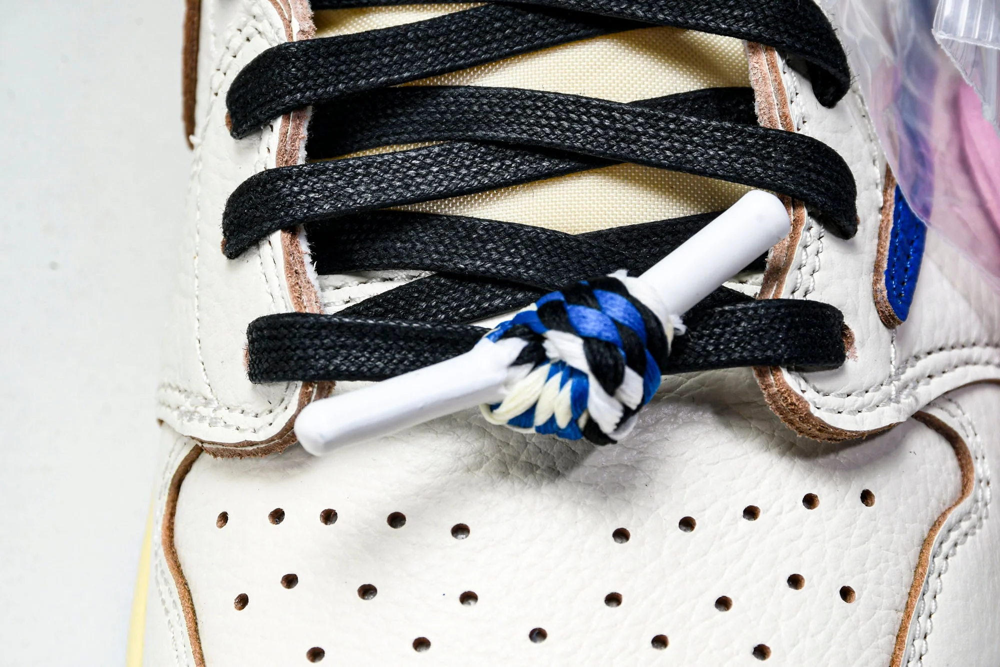 Travis Scott AJ1 Retro Low OG x Fragment 'Sail Military Blue'