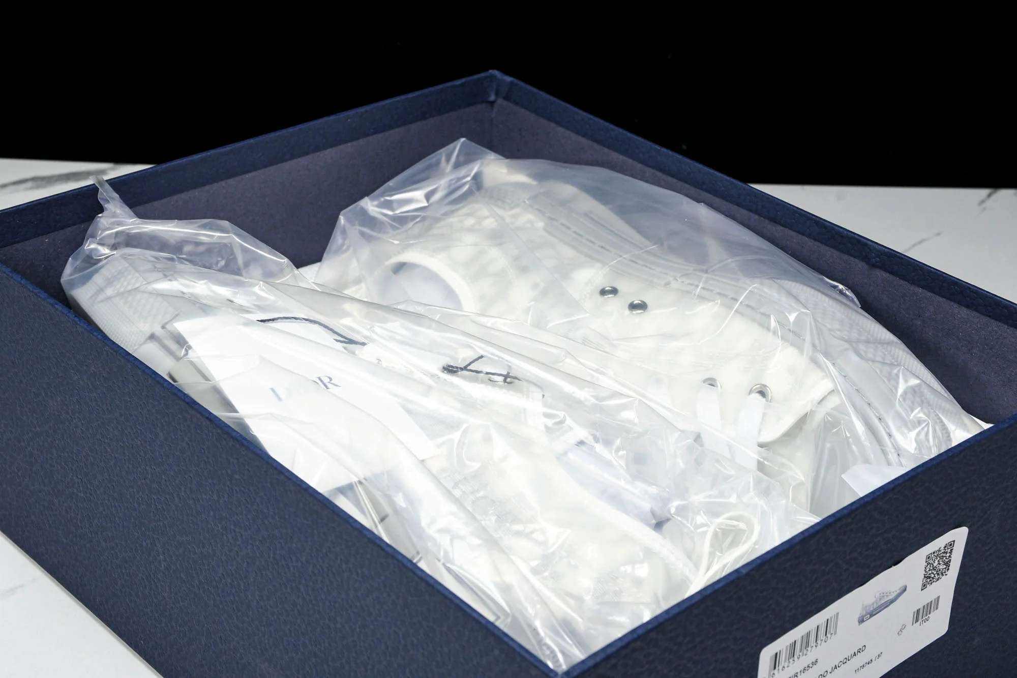 D1or B23 Low 'Oblique Silver'