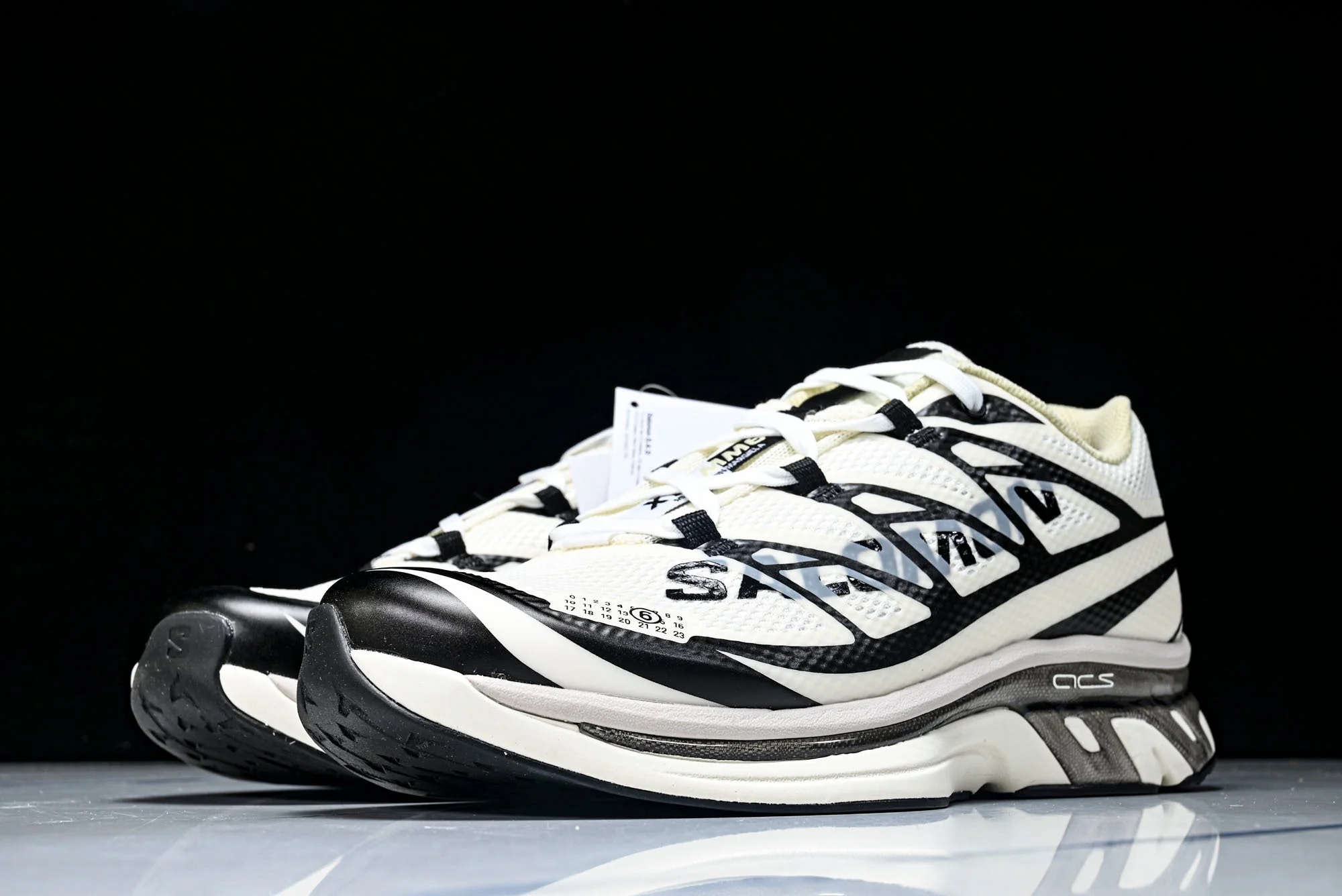 Salomon x Maison Margiela XT-MM6 'Vanilla Ice'