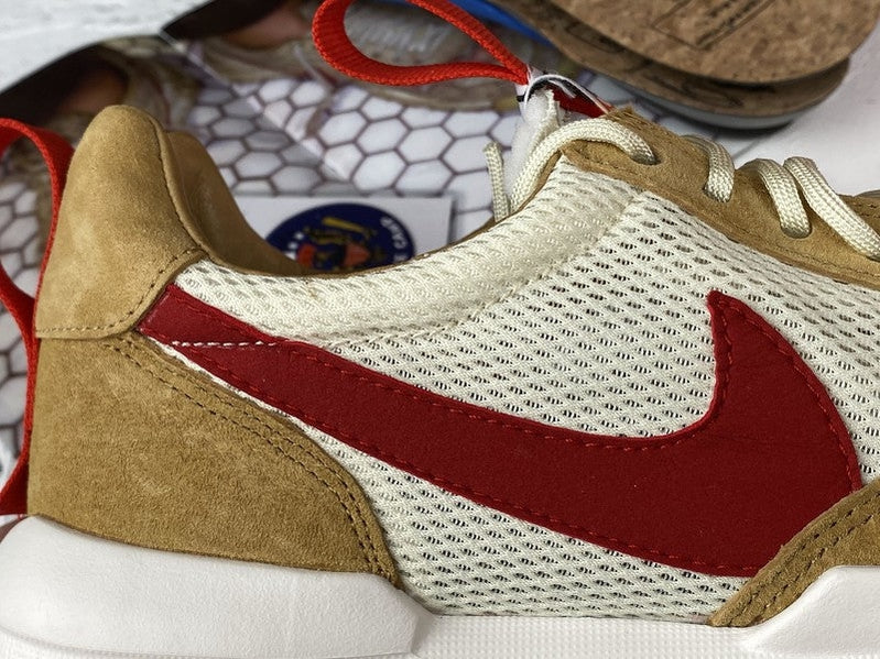 Tom Sachs x NkCrft 'Mars Yard' 2.0