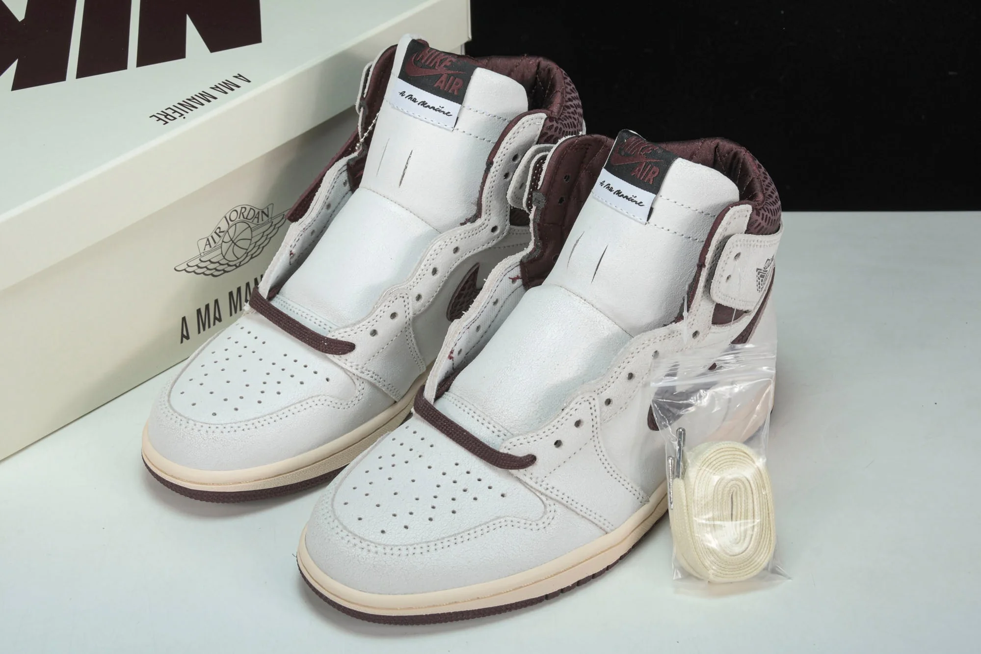 AJ1 High x A Ma Maniere