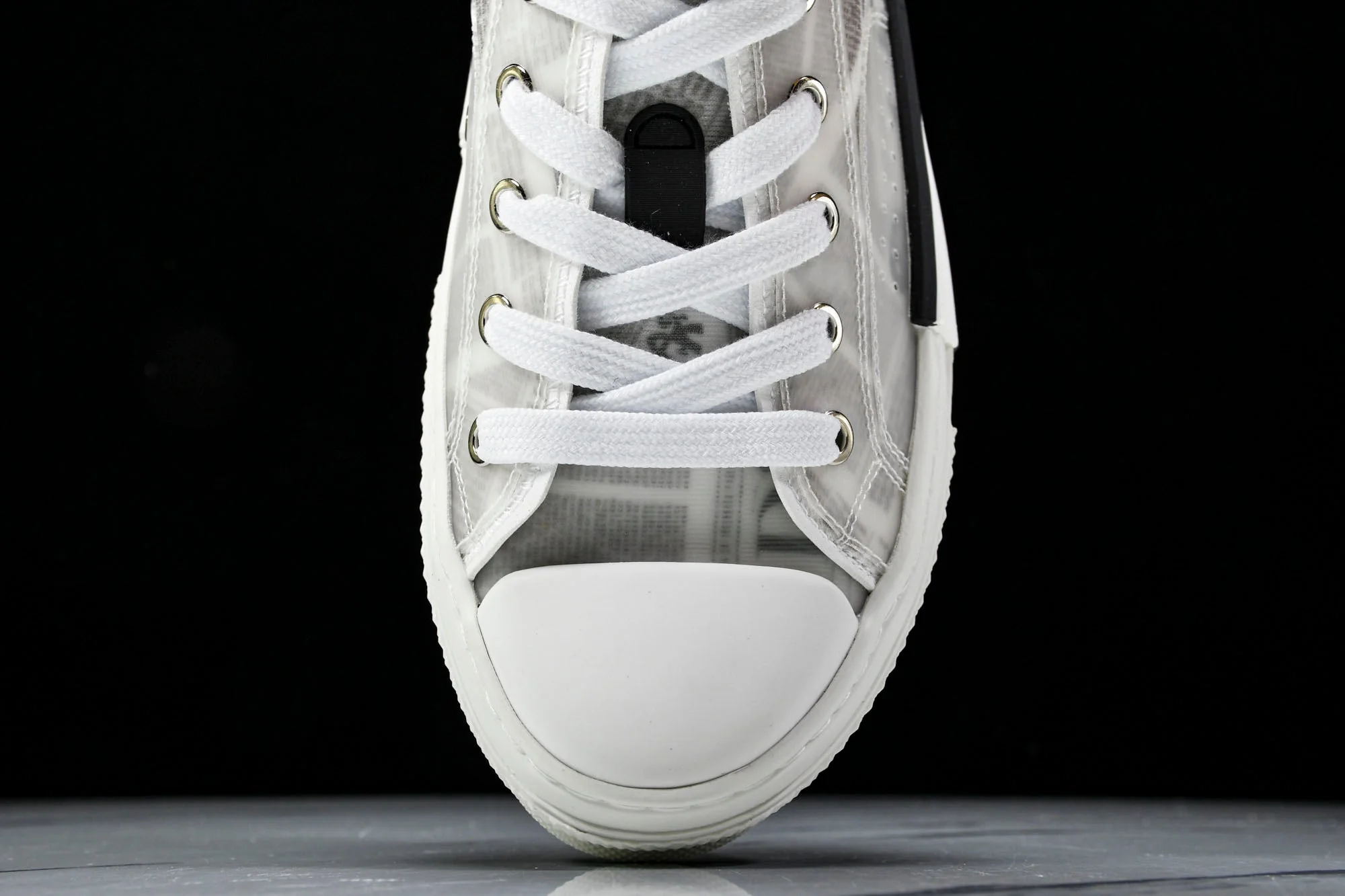 D1or B23 Low 'Newsprint'