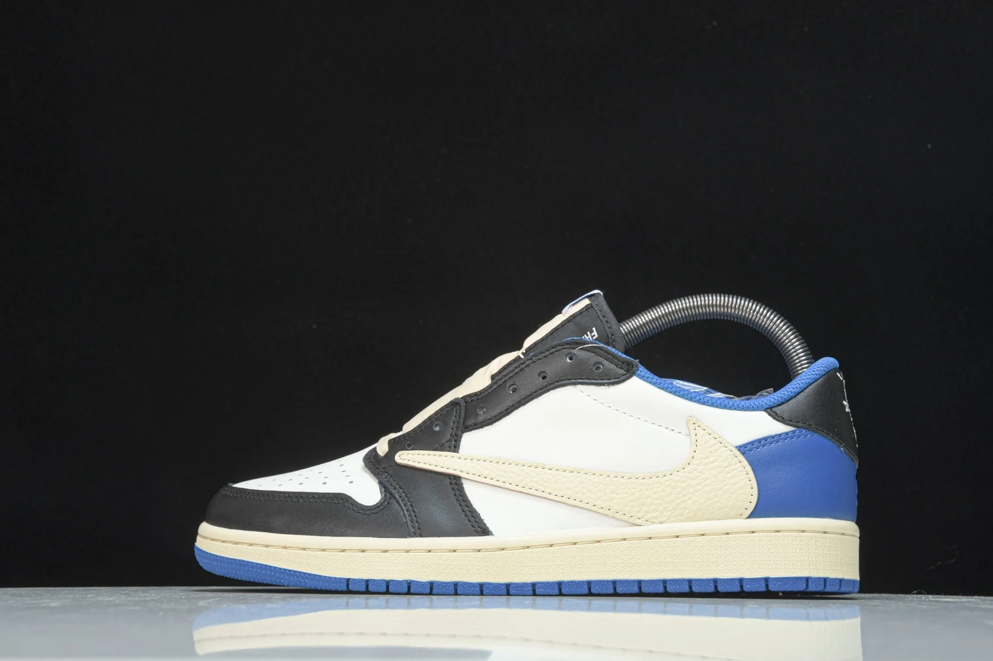 Travis Scott AJ1 Low x Fragment 'Military Blue'