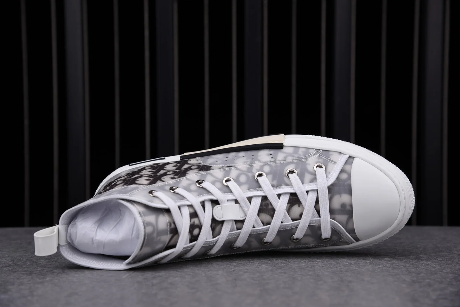 D1or B23 High 'Oblique'