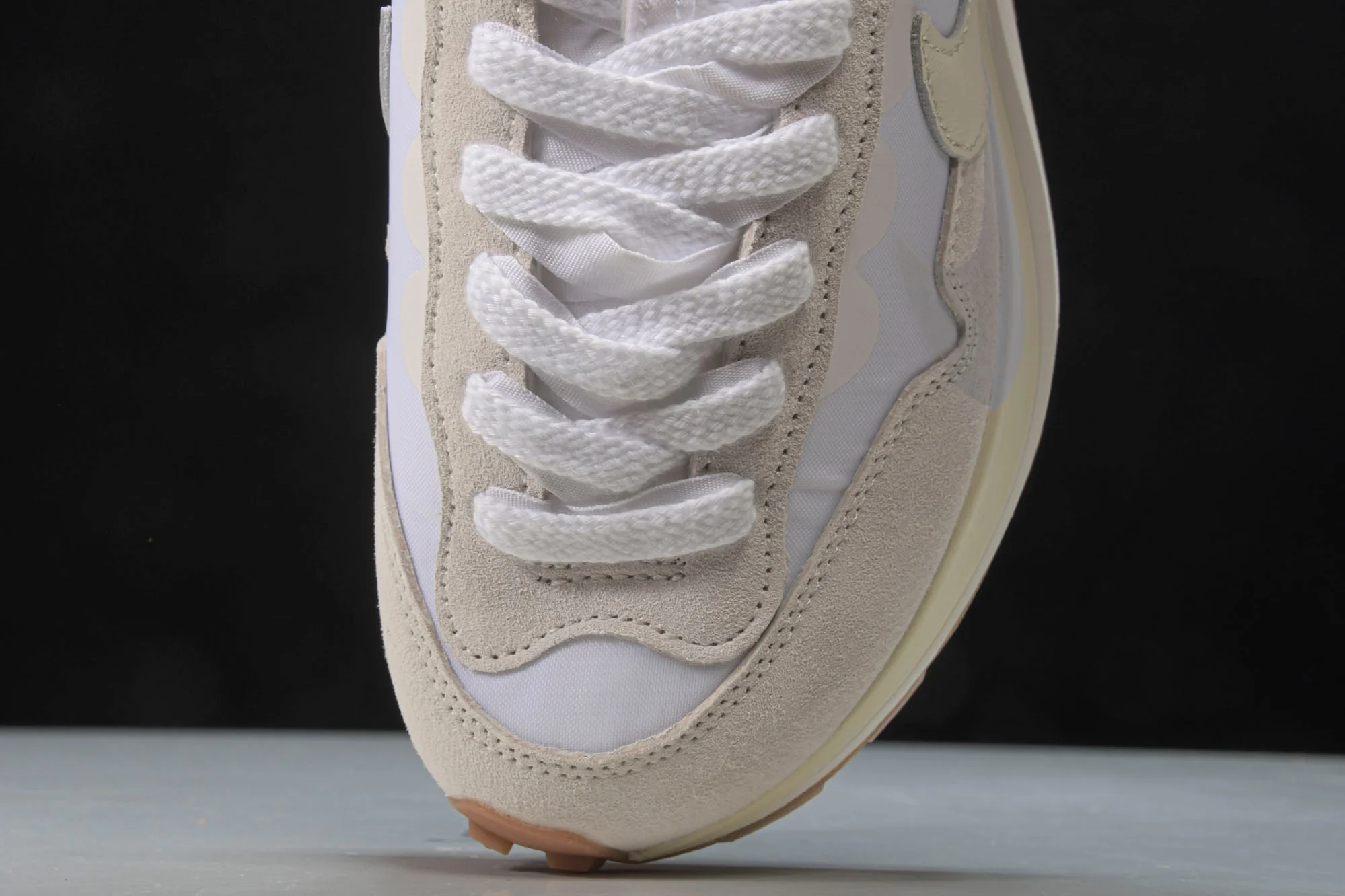 Sacai VaporWaffle 'Sail Gum'