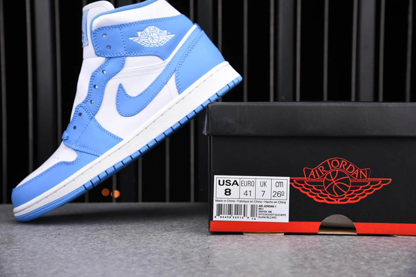 AJ1 Mid 'UNC'