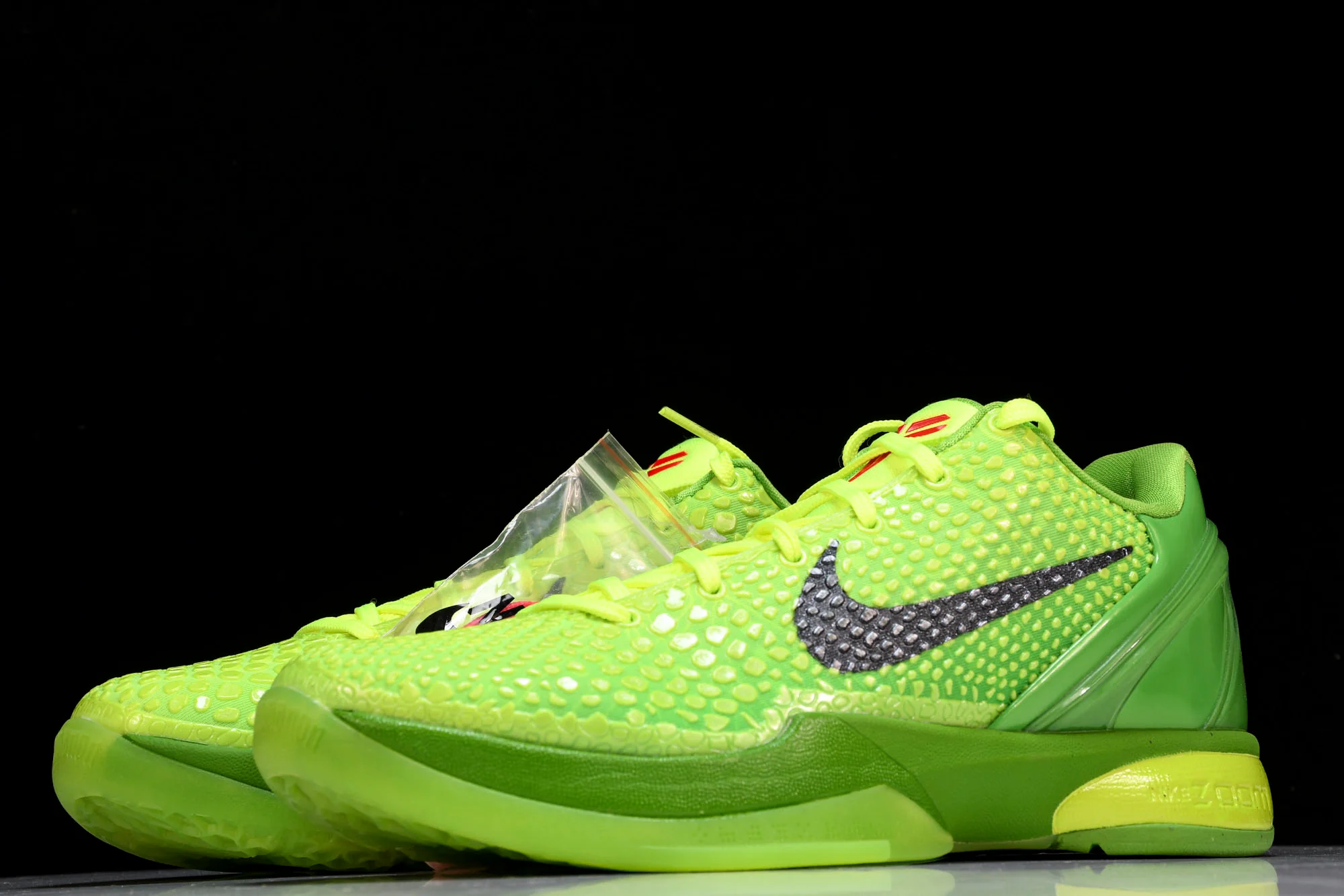 Kobe 6 Protro 'Grinch'