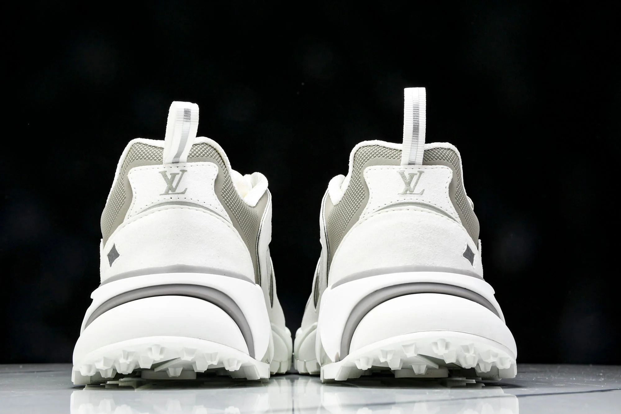 Louis Vuittоп Runner Tatic Sneaker 'White'