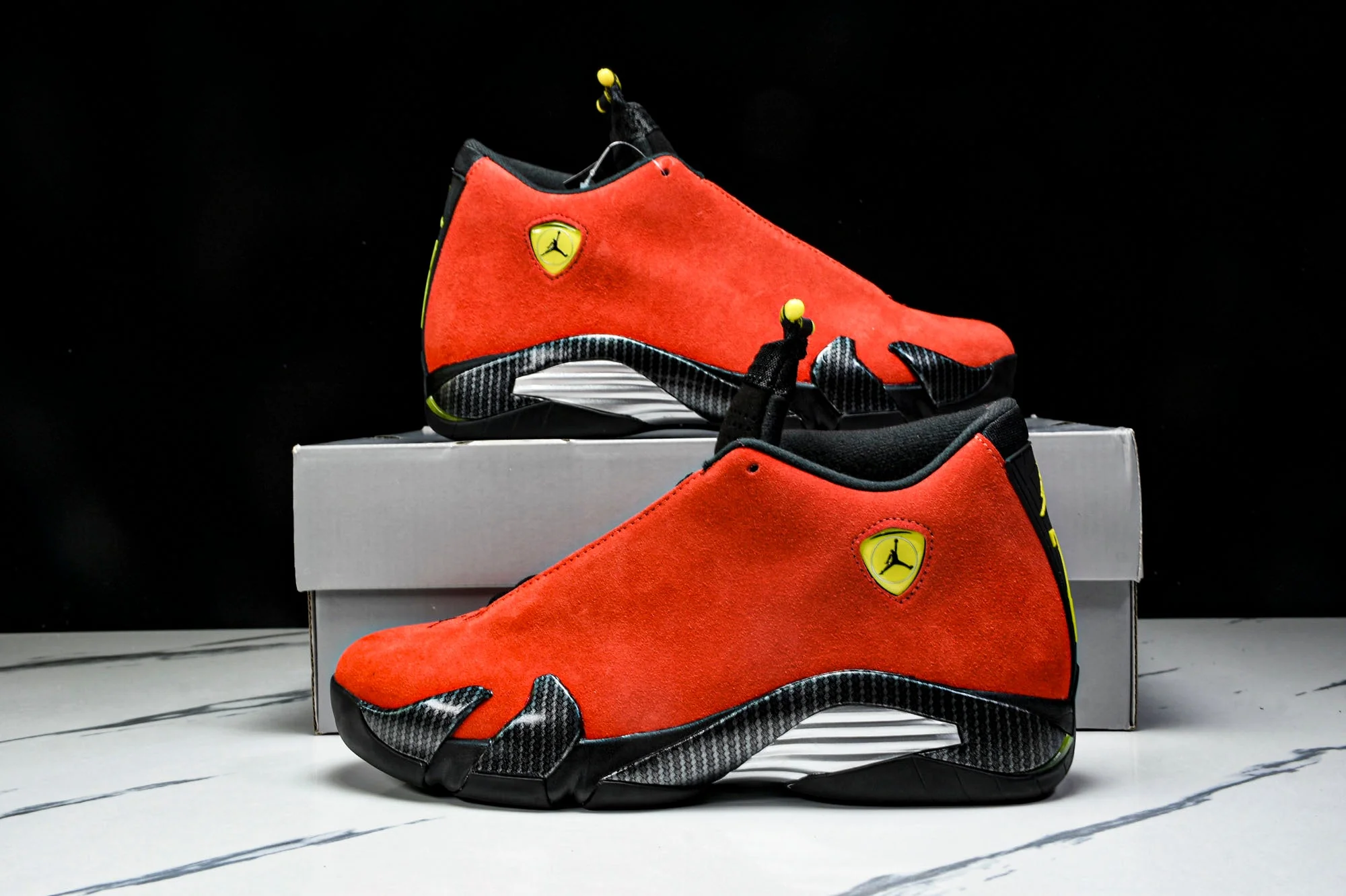AJ14 Retro 'Ferrari'