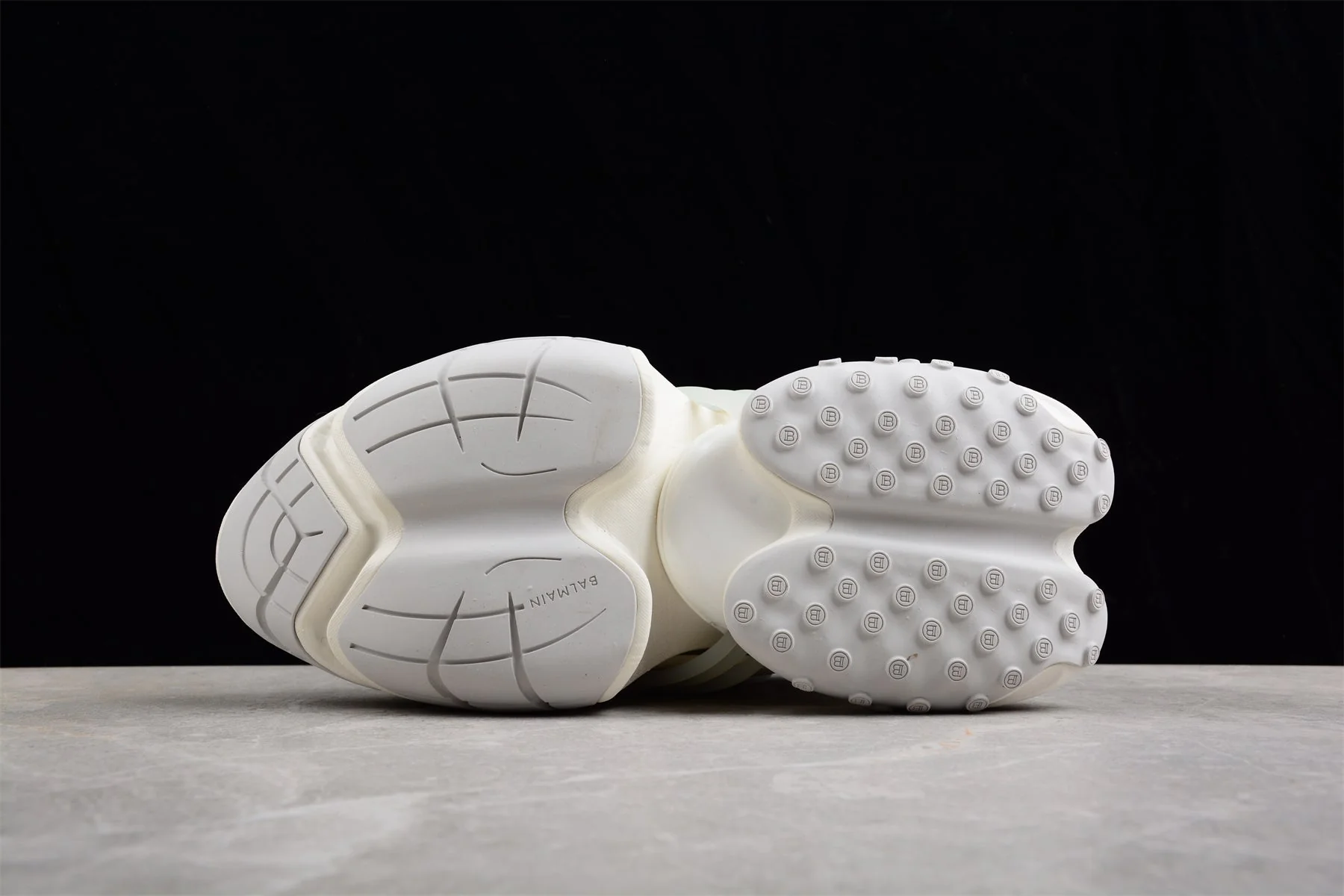 Balmain Unicorn Low-Top 'White'