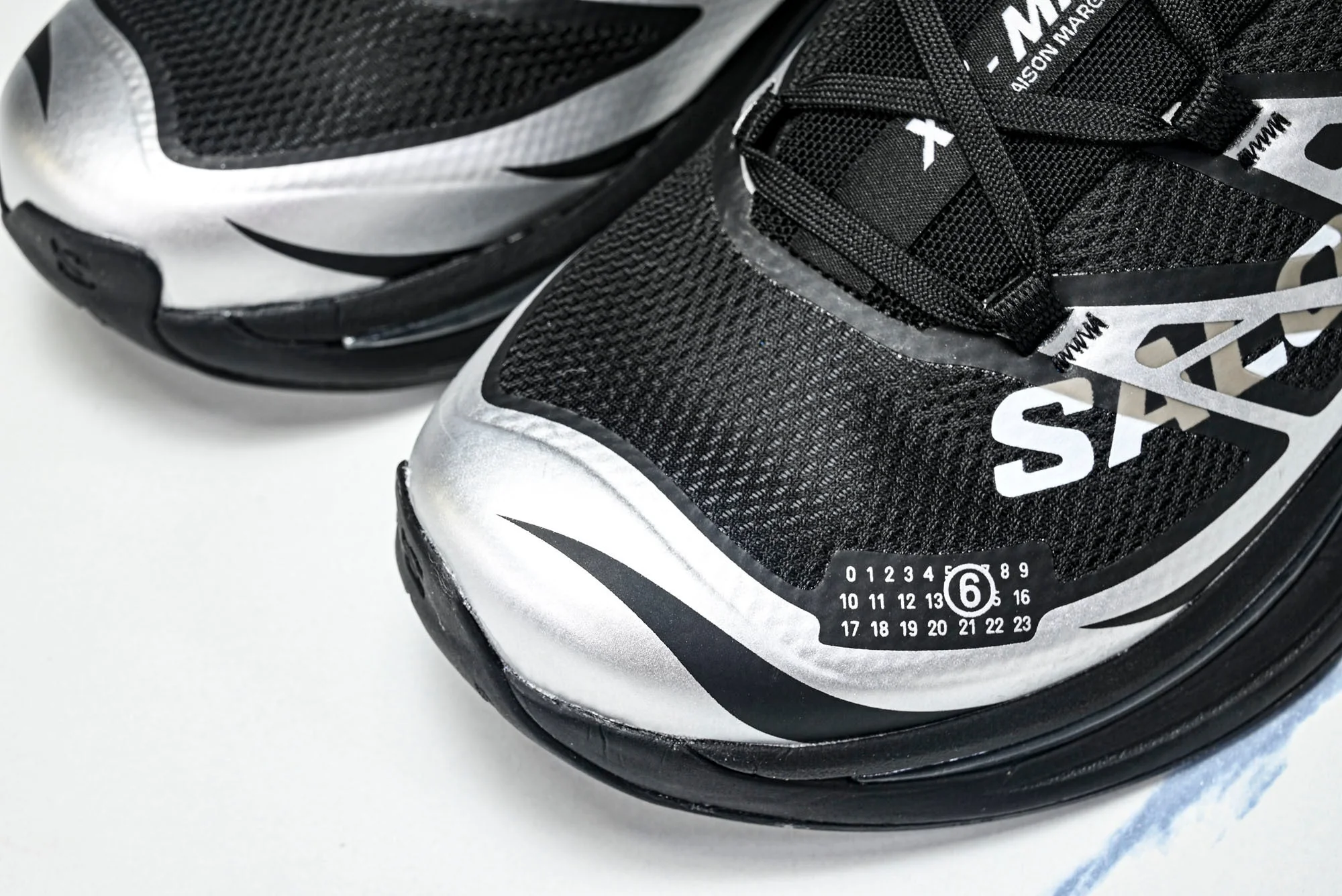 Salomon x Maison Margiela XT-MM6 'Black Silver'