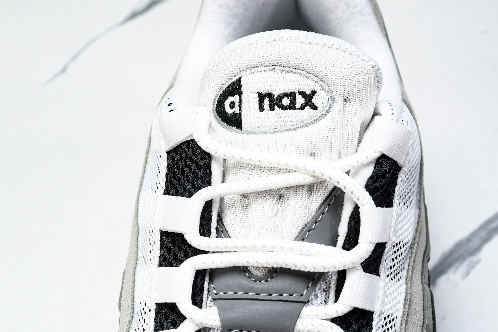 AM95 OG 'Black Anthracite'