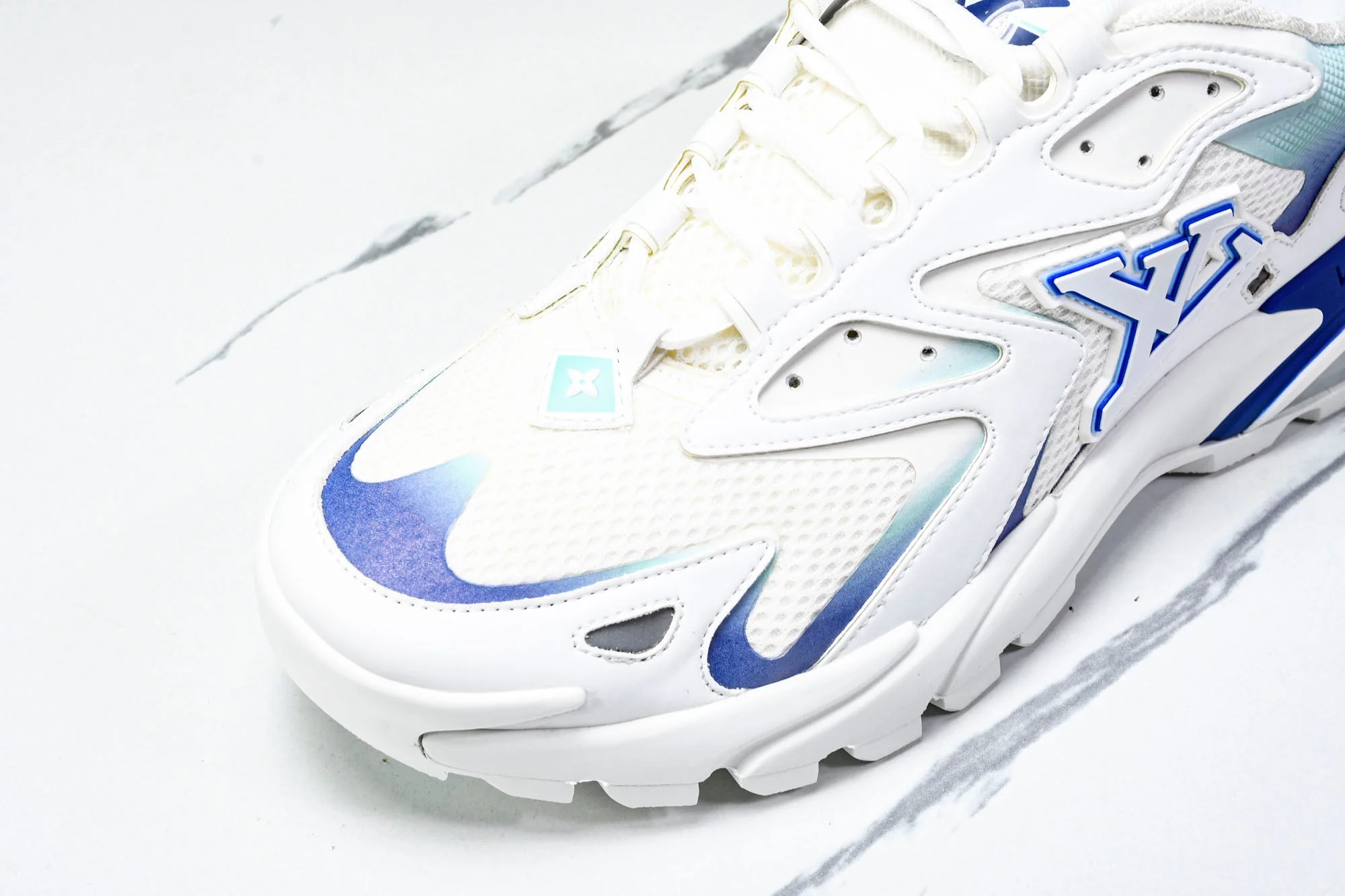 Louis Vuittоп Runner Tatic Sneaker 'White Blue'