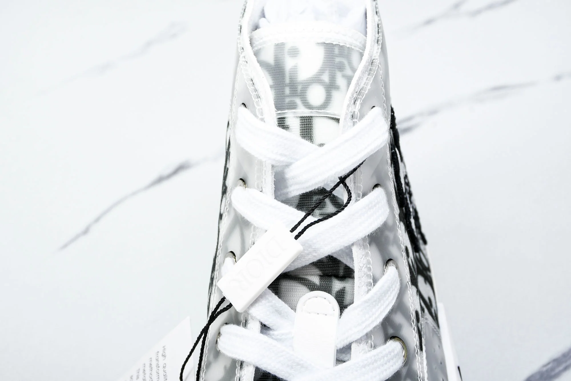 D1or B23 High x Shawn Stussy 'Bee Embroidery Patch'