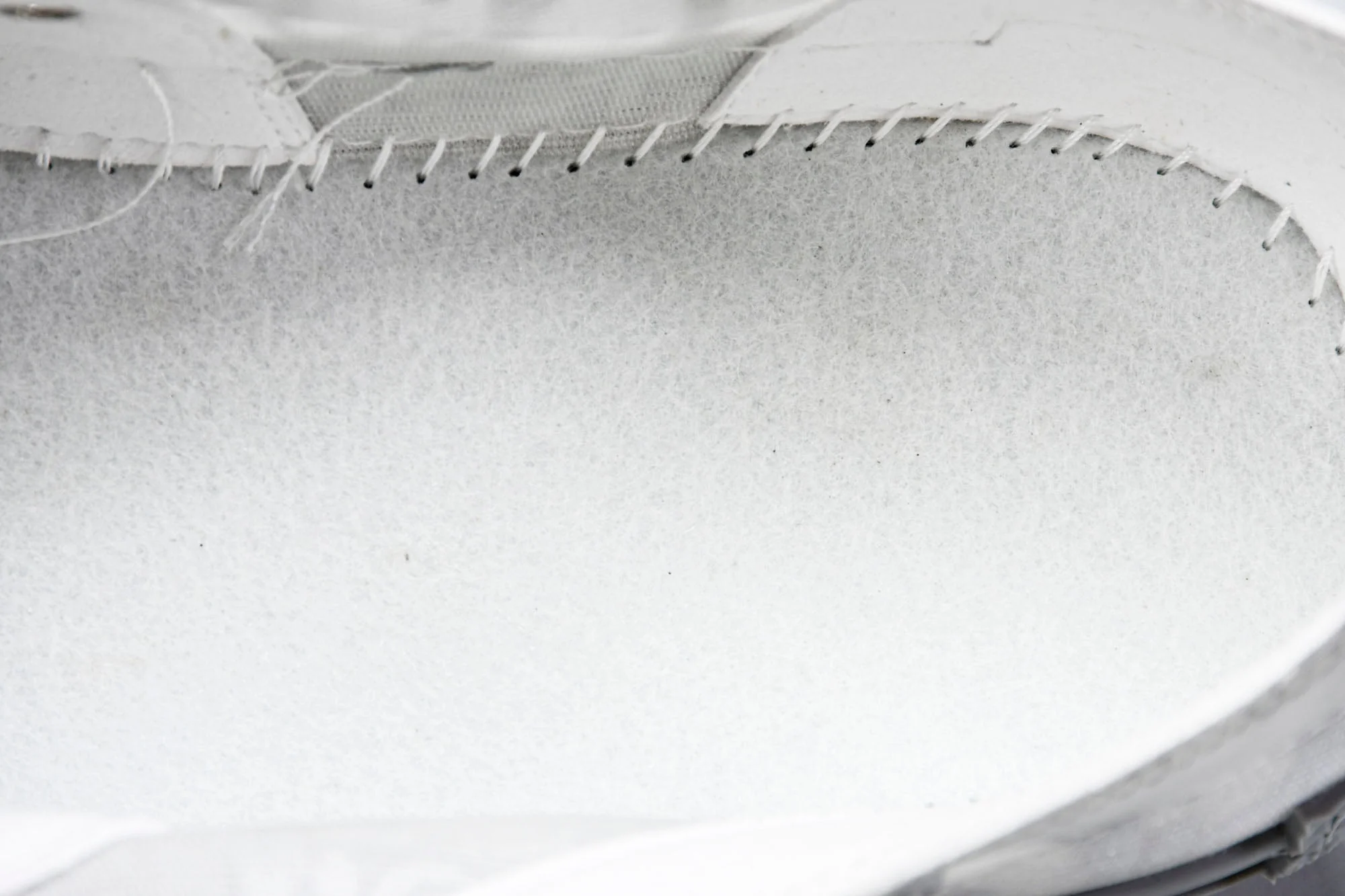 D1or B23 Low 'Oblique Silver'