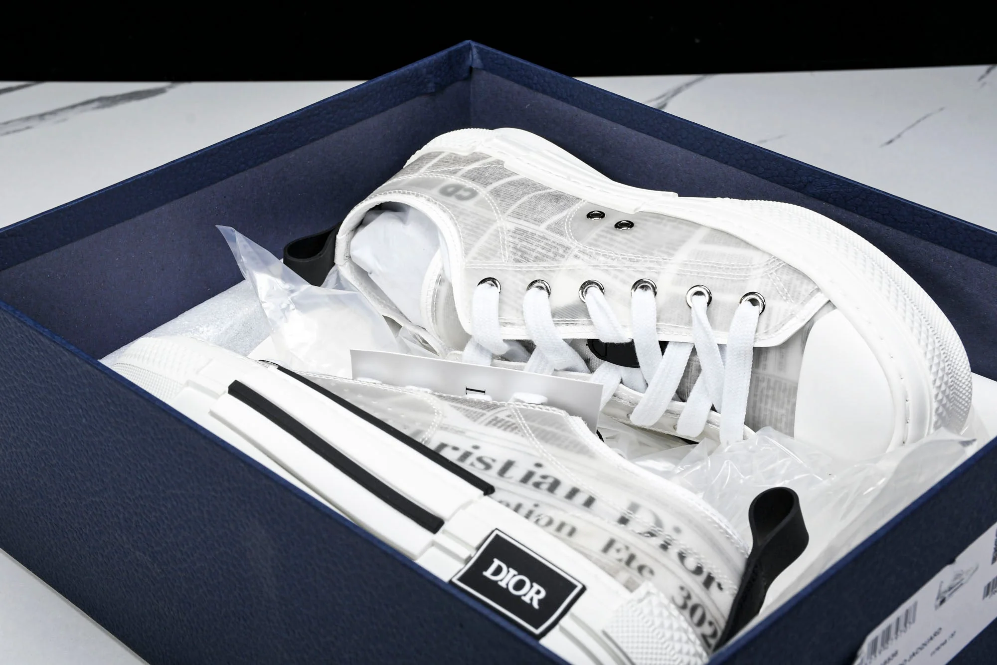 D1or B23 Low 'Newsprint'