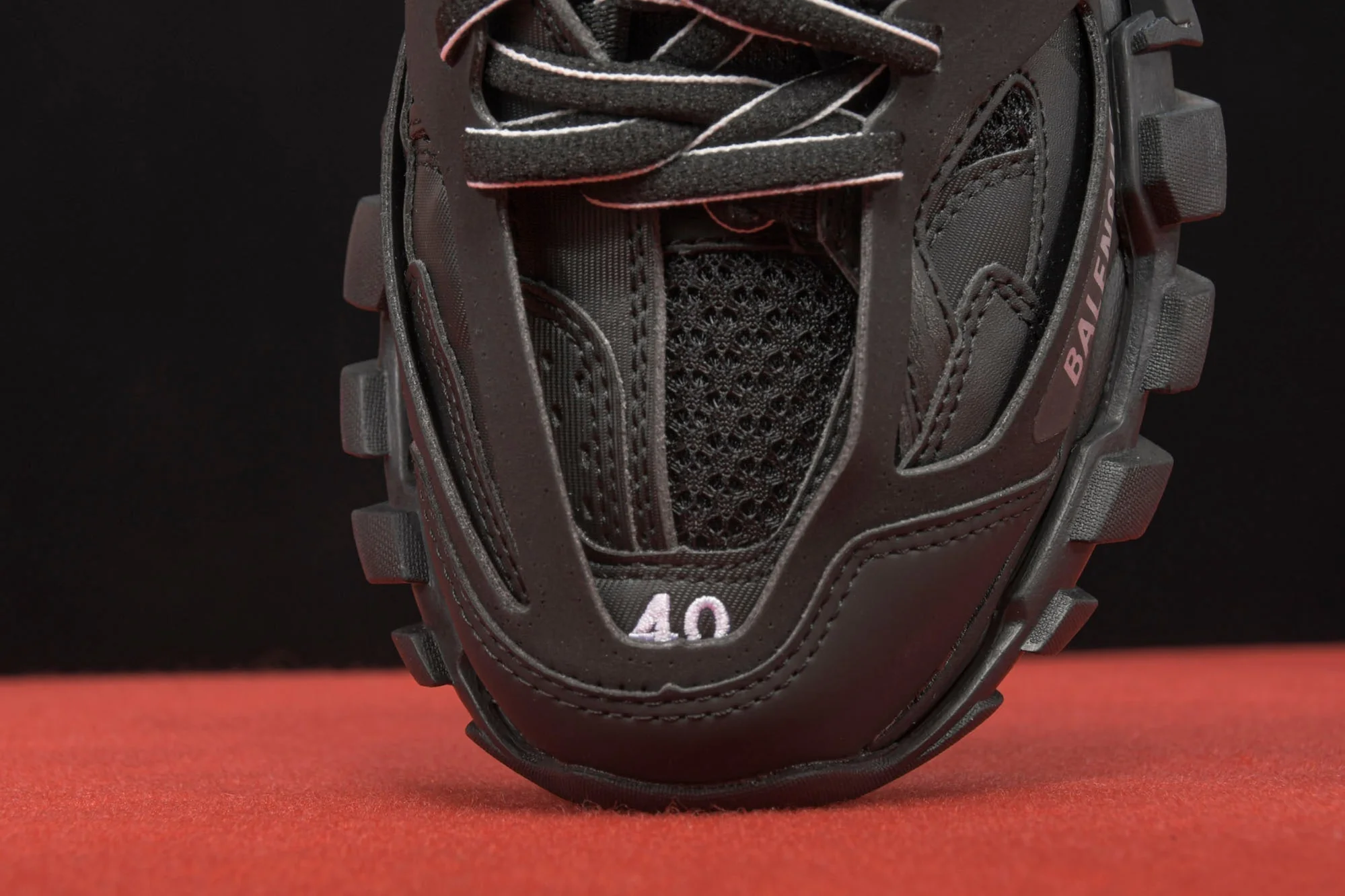 Track Trainer 'Triple Black'