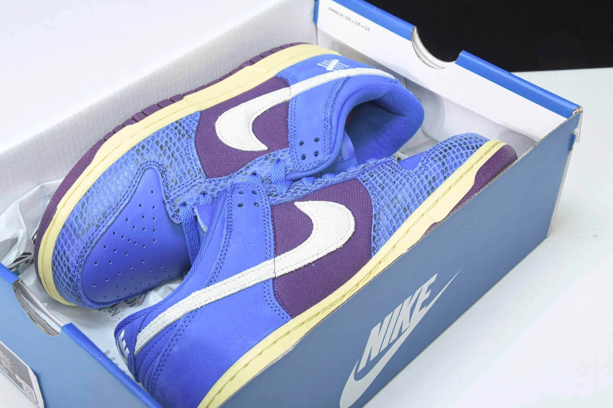 Dnk Low 'Undefeated 5 On It'