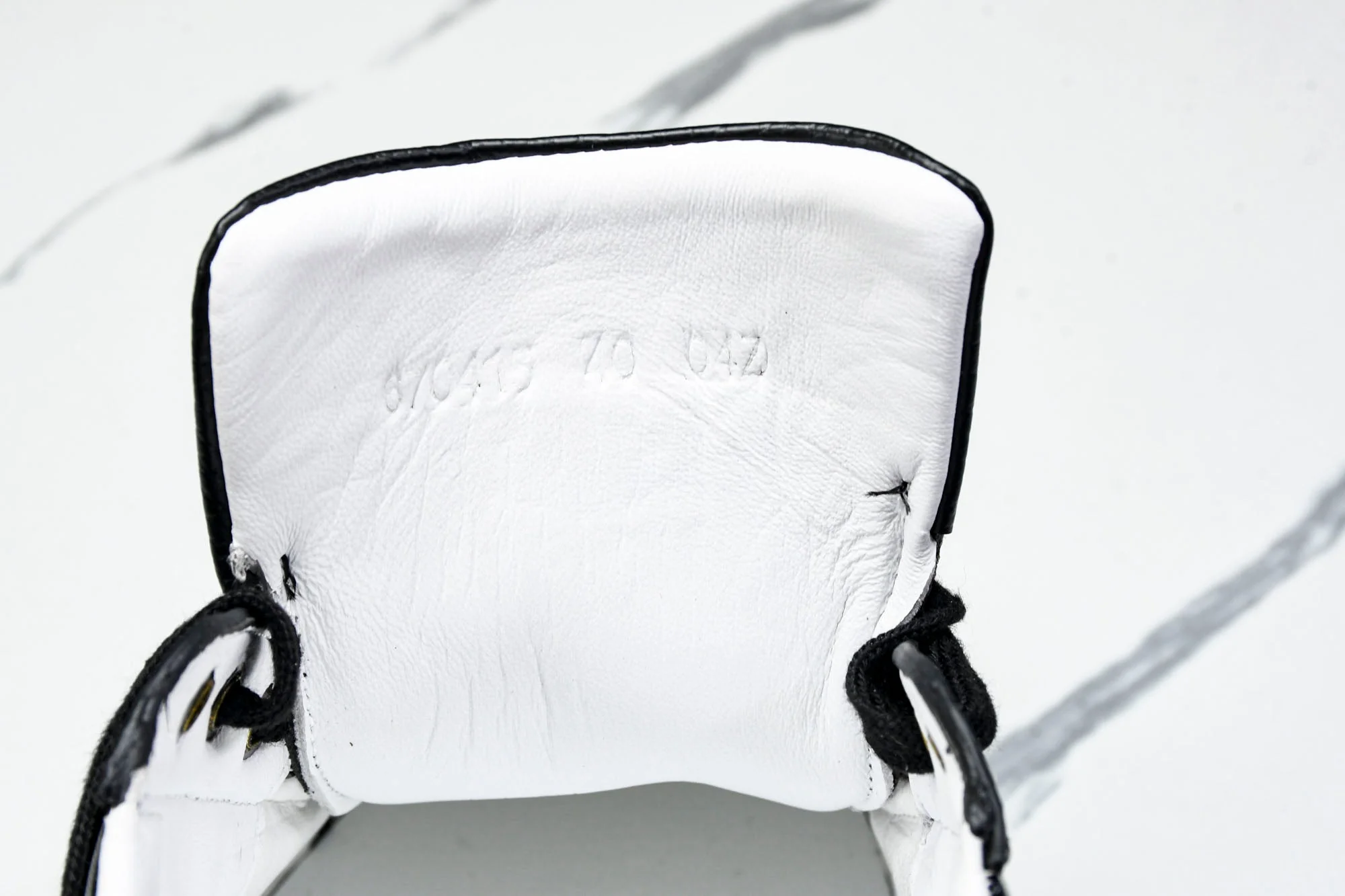 Guссi Ace Web 'Glossy Black Monogram'