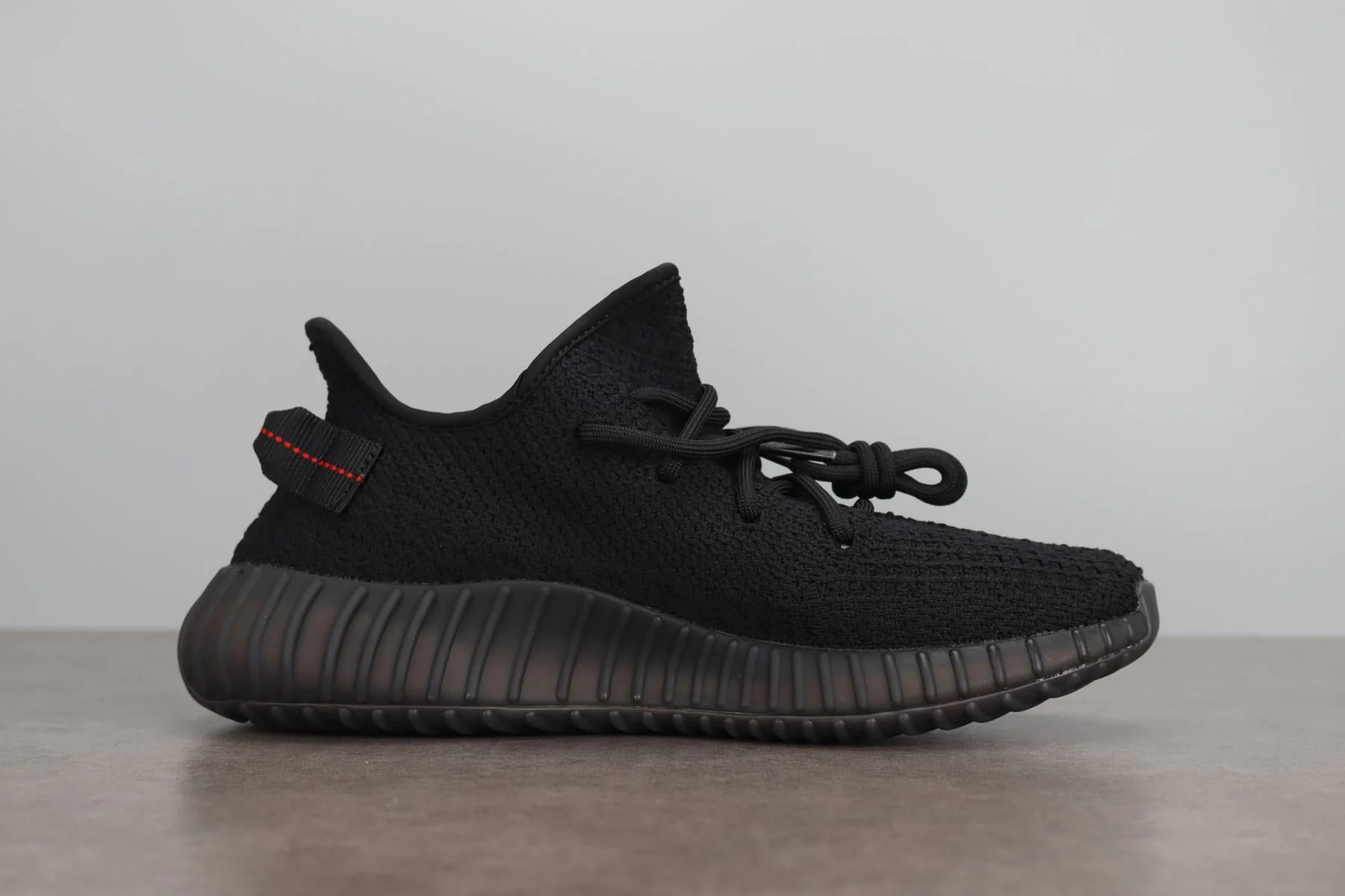 Yzy Boost 350 v2 Black Red 