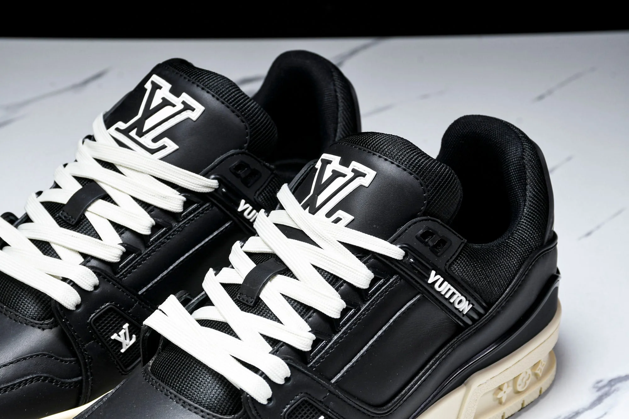 Louis Vuittоп Trainer Low 'Black'