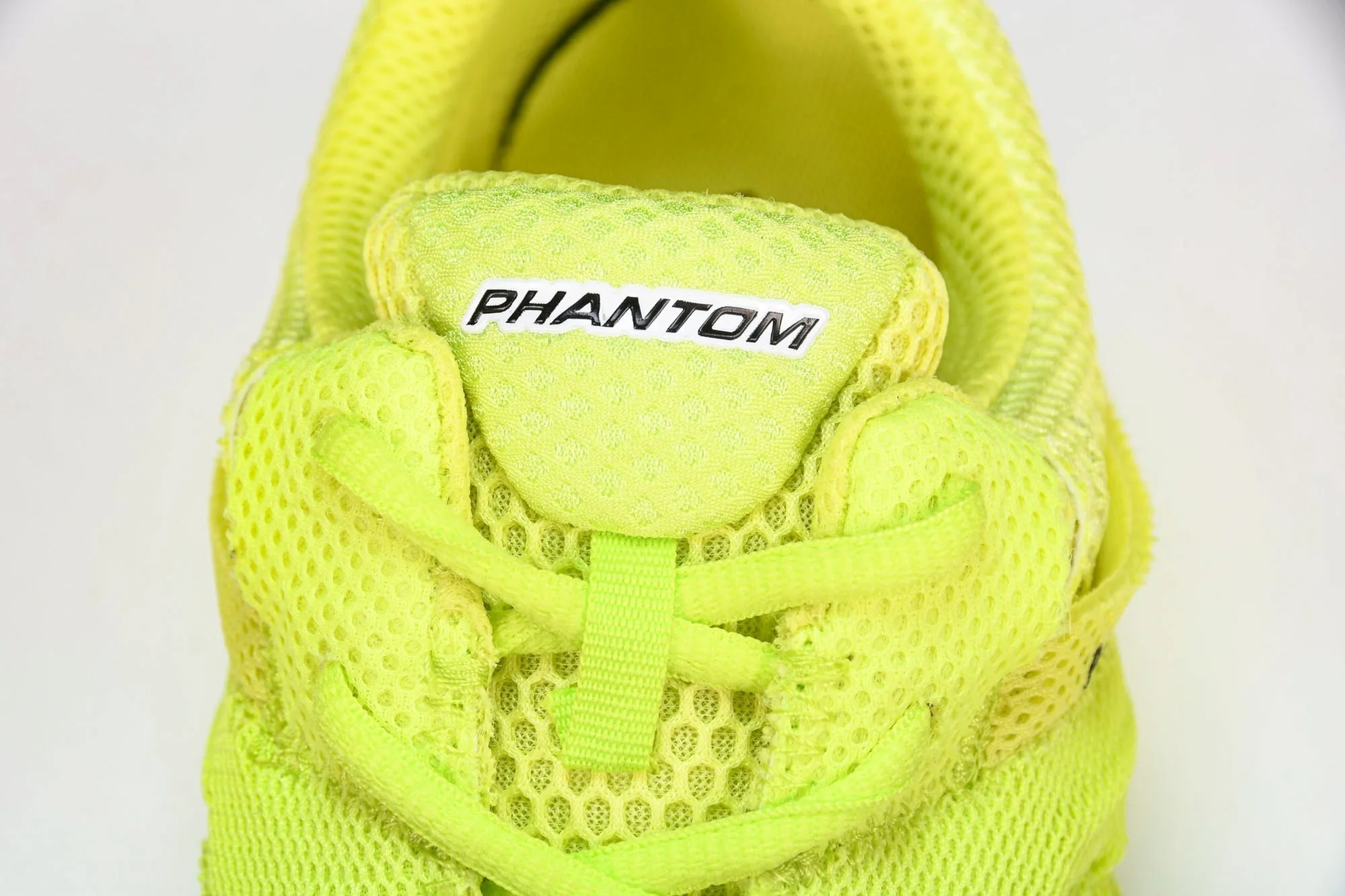 Phantom Trainer 'Yellow'