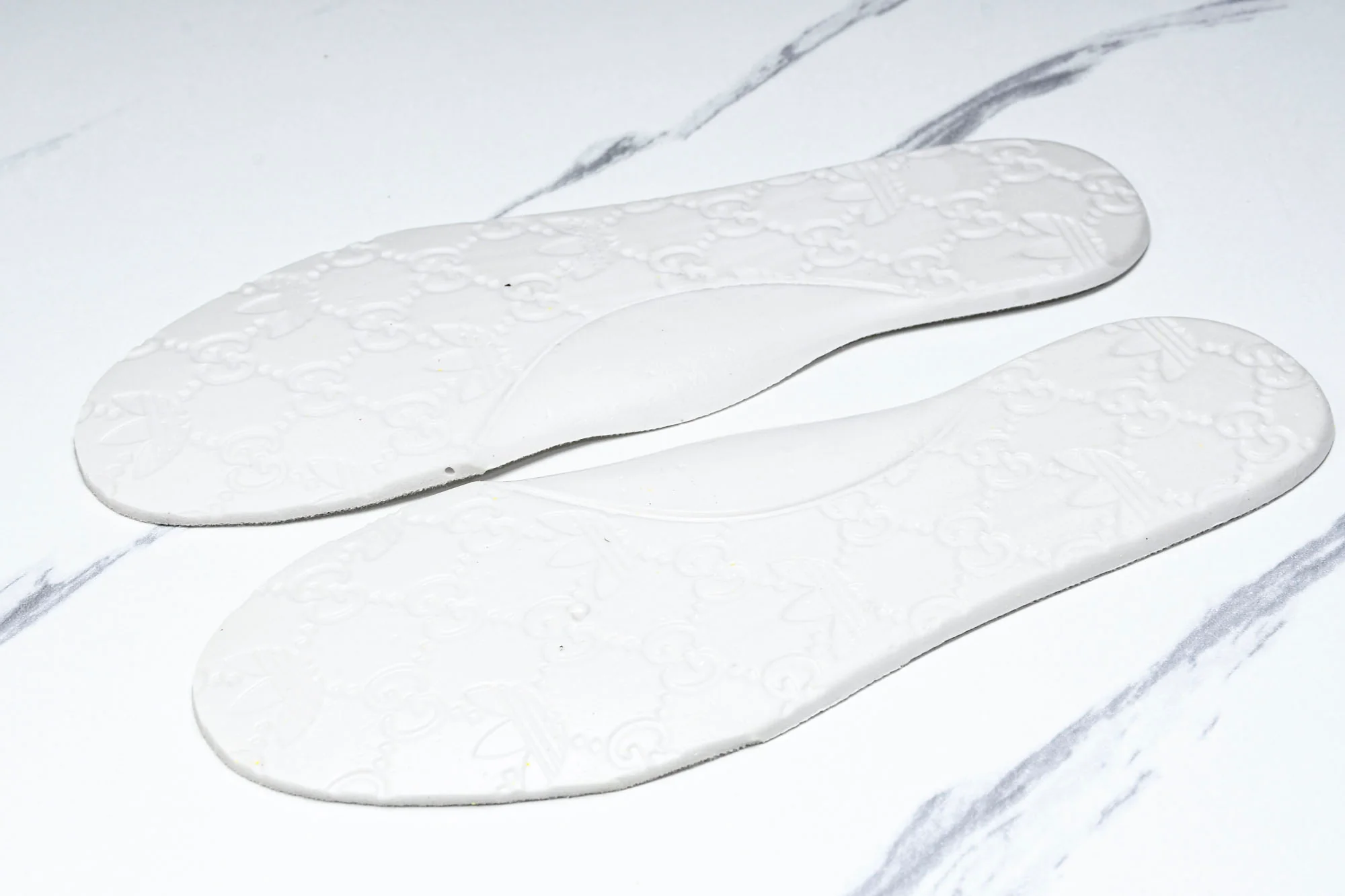 Guссi x Gazelle 'Yellow Red Velvet'