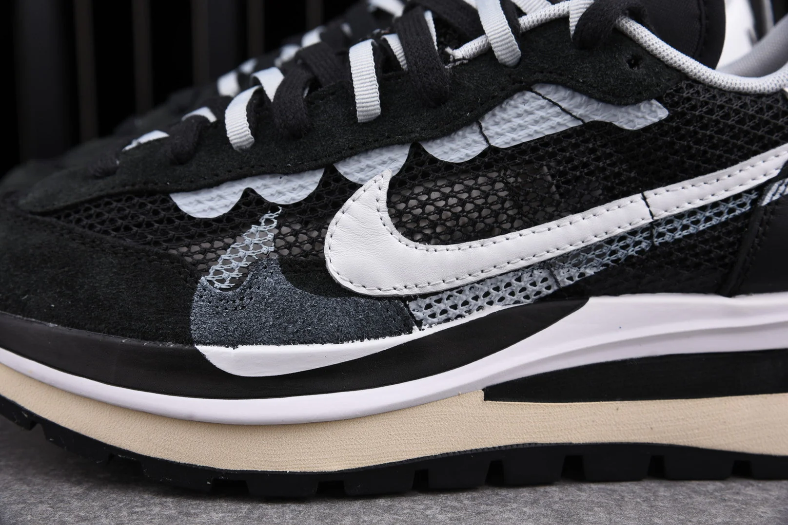 Sacai VaporWaffle Black White