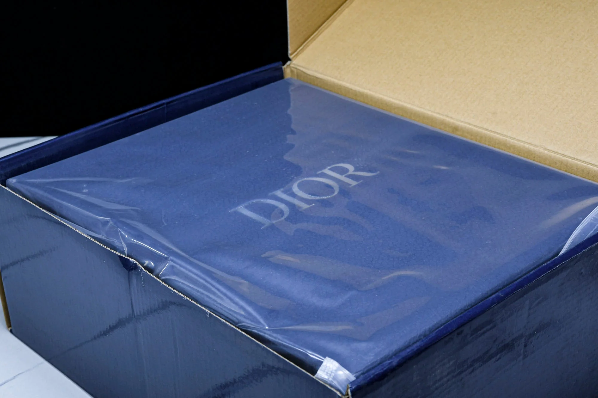 D1or B23 Low 'Oblique Red Blue Pixel'