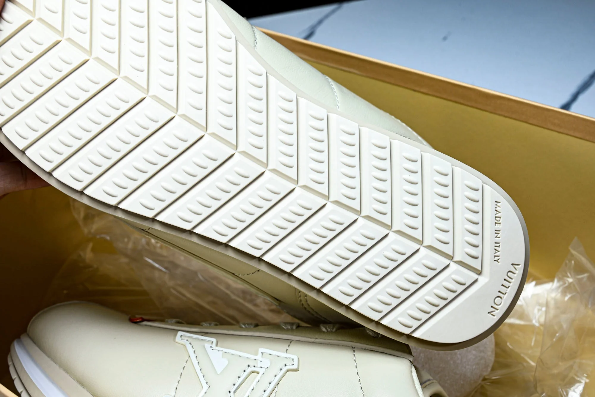 Louis Vuittоп Buttersoft 'Beige'