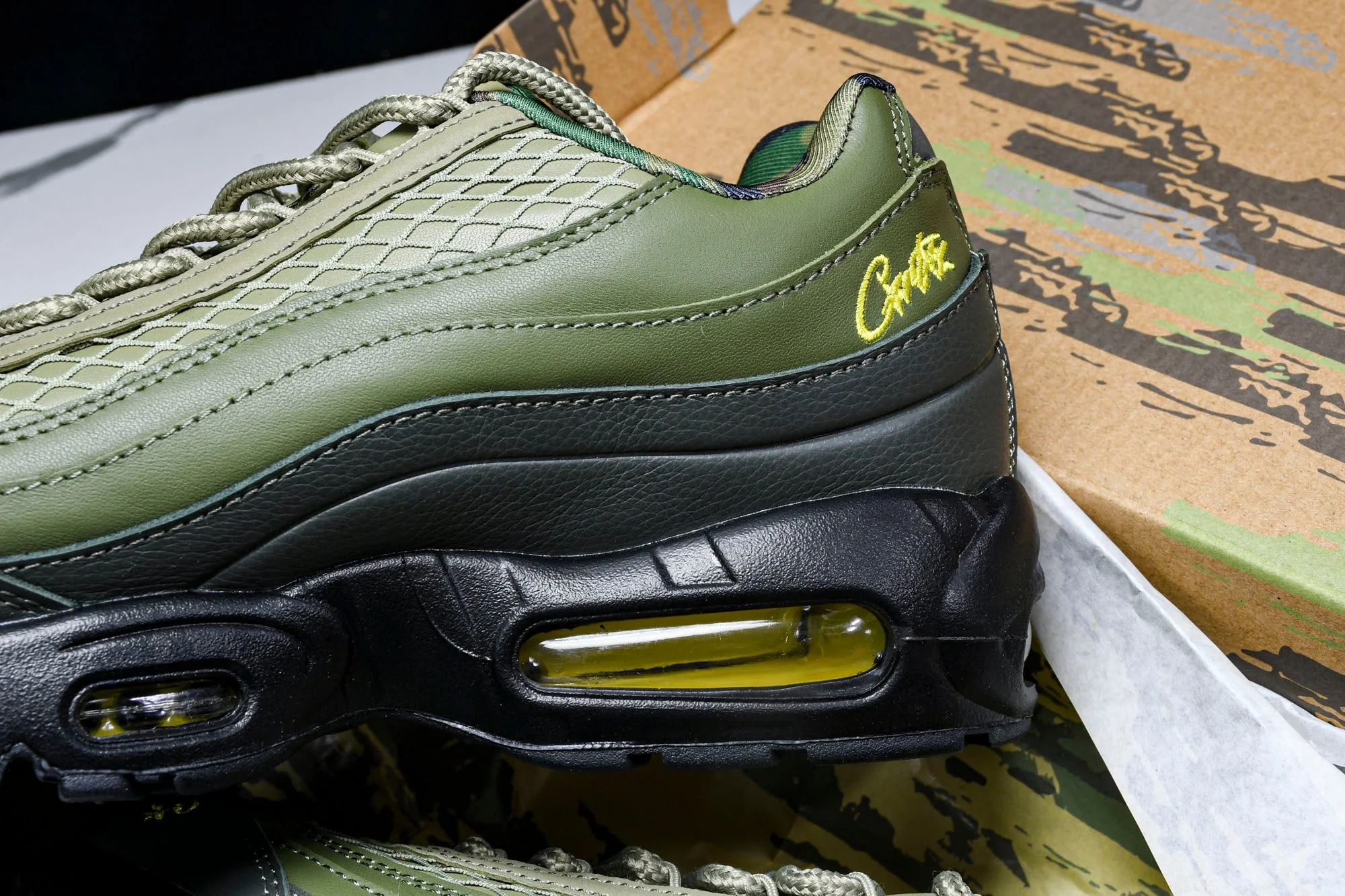 Corteiz x AM95 'Gutta Green'