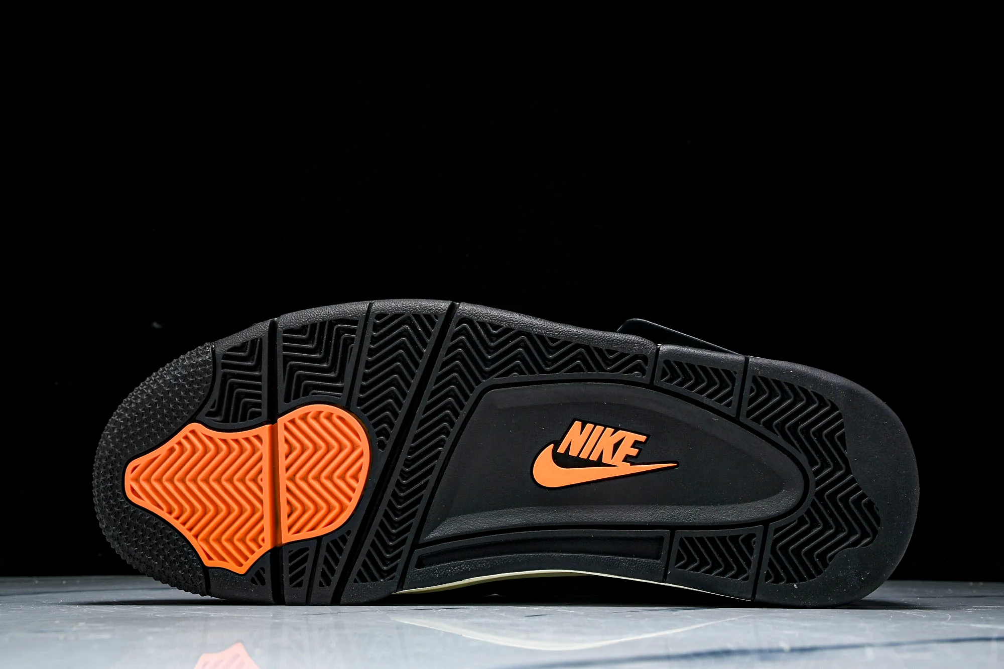 AJ4 Retro x Undefeated (2025 Version) 'UNDFTD'