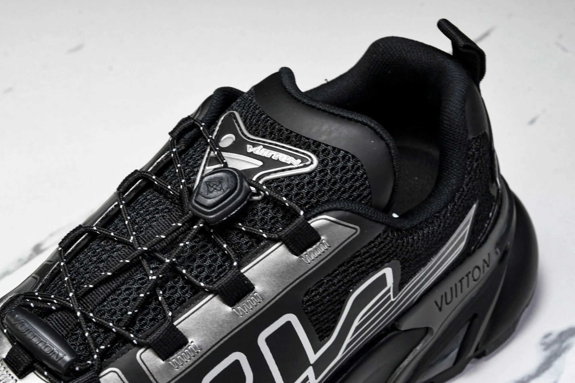 Louis Vuittоп Runner Tatic Sneaker 2.0 'Black'