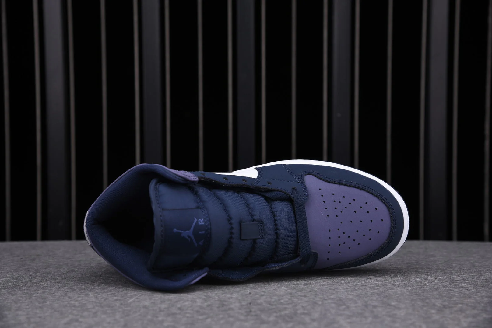 AJ1 Mid GS 'Sanded Purple'