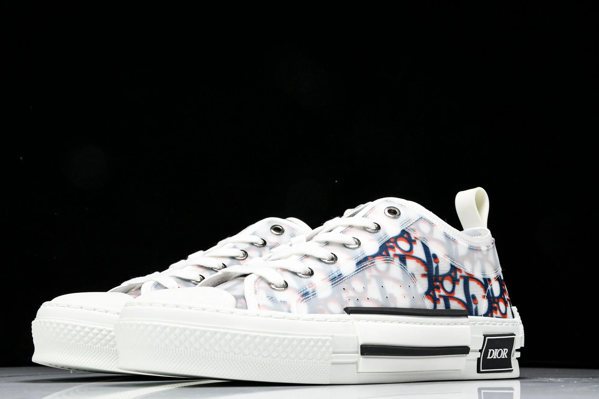 D1or B23 Low 'Oblique Red Blue Pixel'