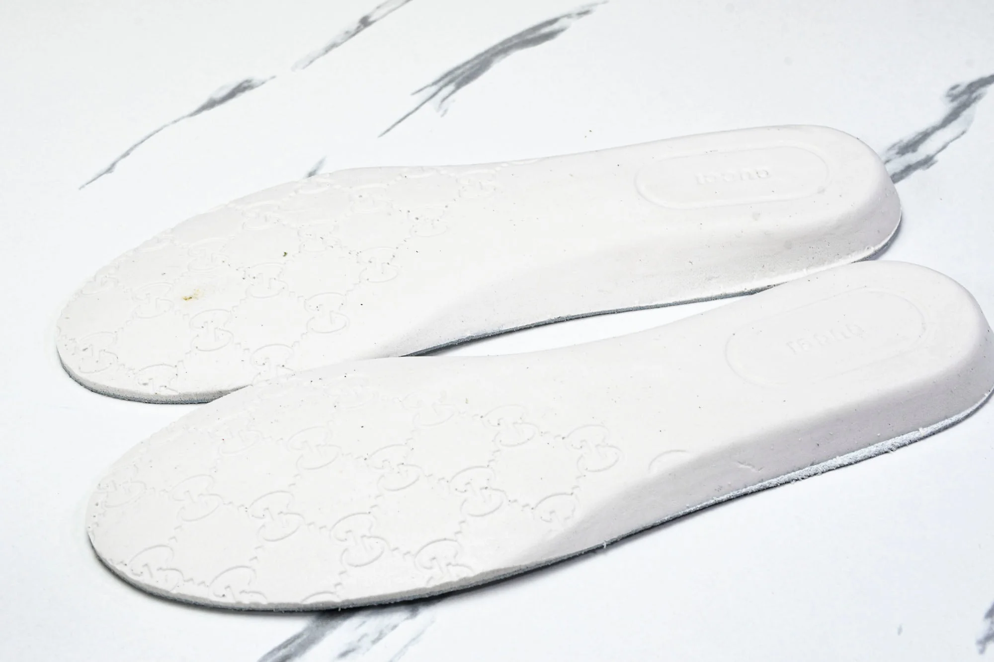 Guссi Ace Web 'Embossed Beige Monogram'