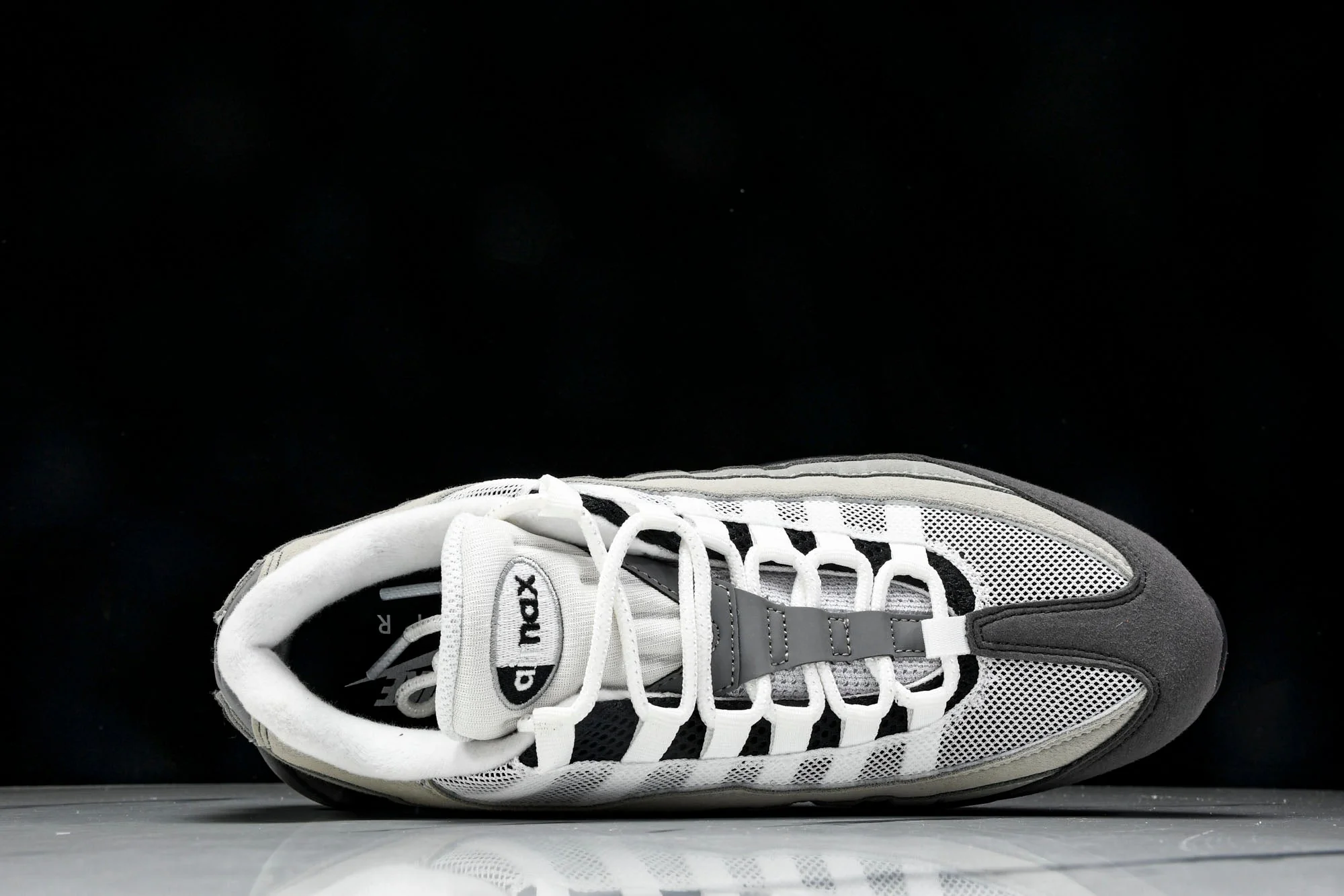 AM95 OG 'Black Anthracite'