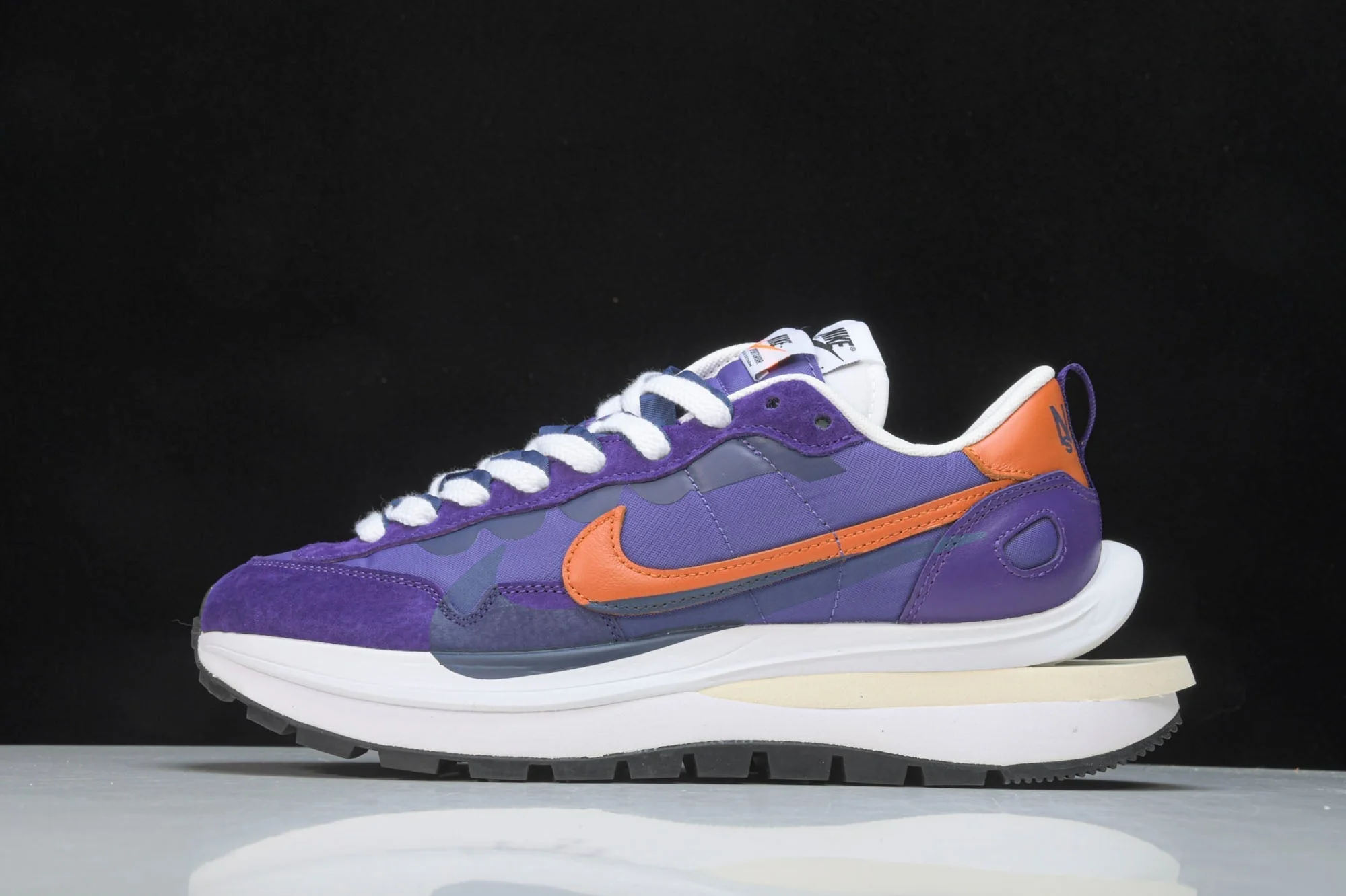 Sacai VaporWaffle 'Dark Iris'