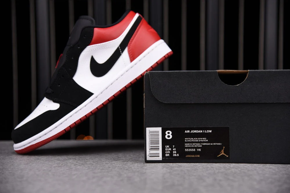 AJ1 Low 'Black Toe'