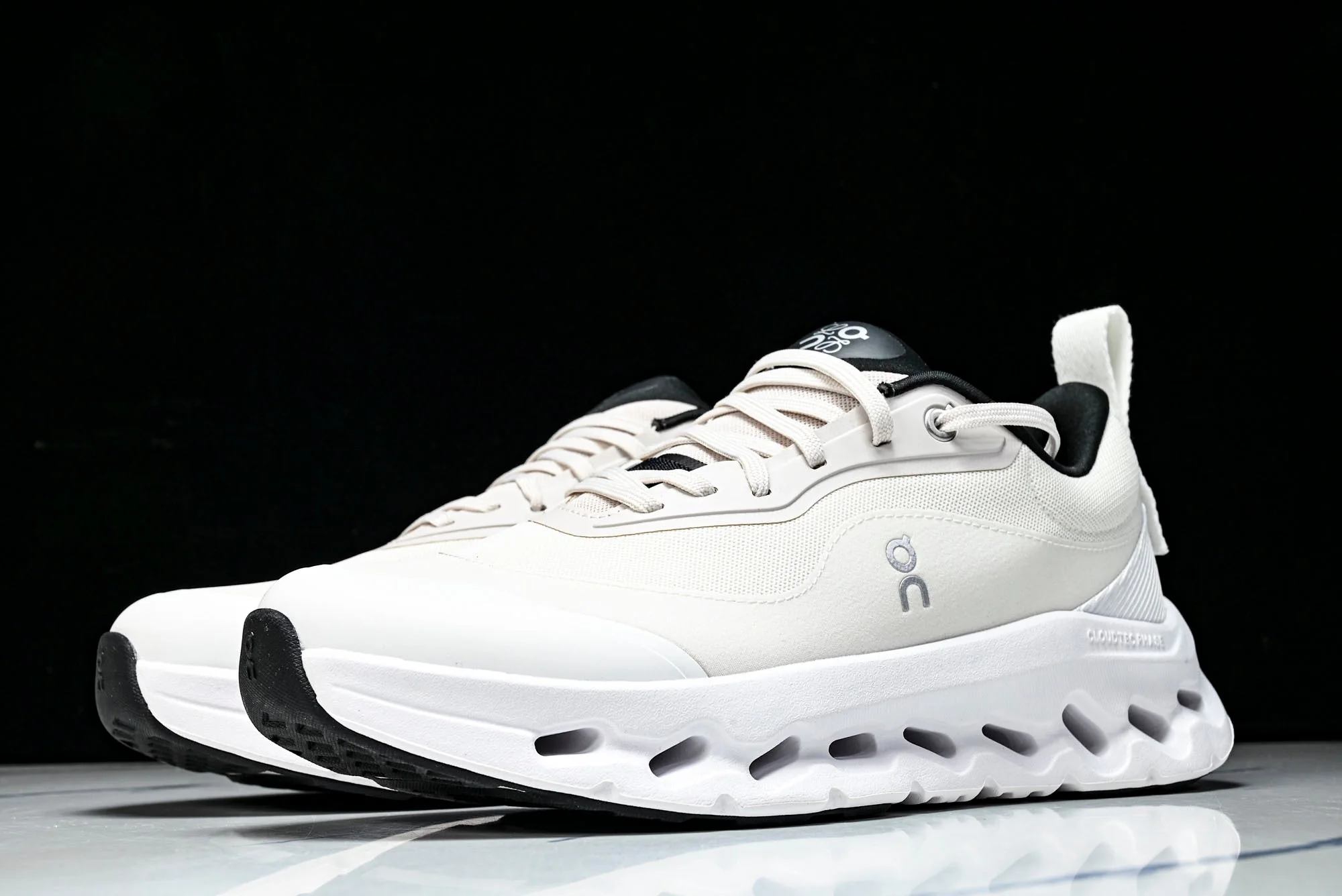 LOEWE × ON Cloudtilt 2.0 'Sand White'