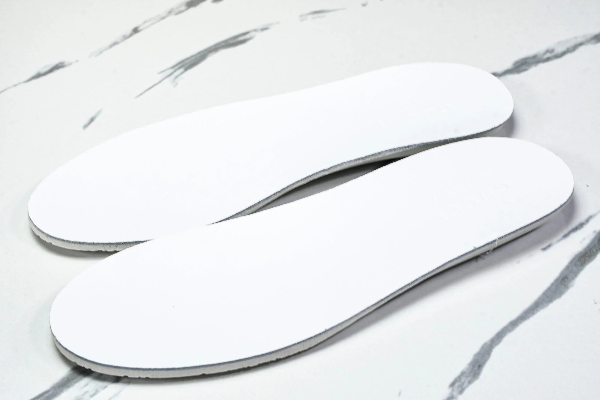 Guссi Ace Web 'Embossed White Monogram'